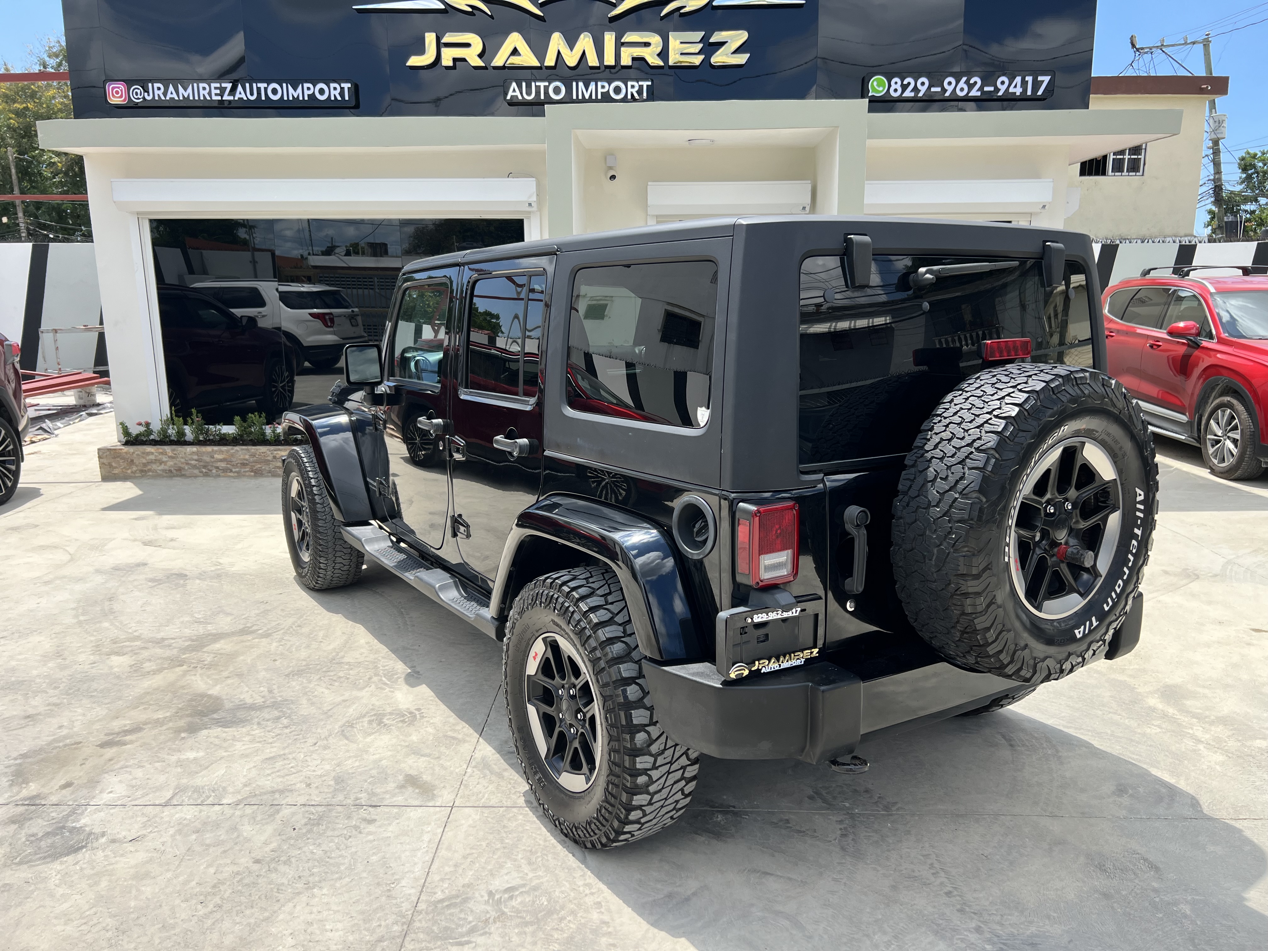 jeepetas y camionetas - Jeep Wrangler Sahara 2018 3