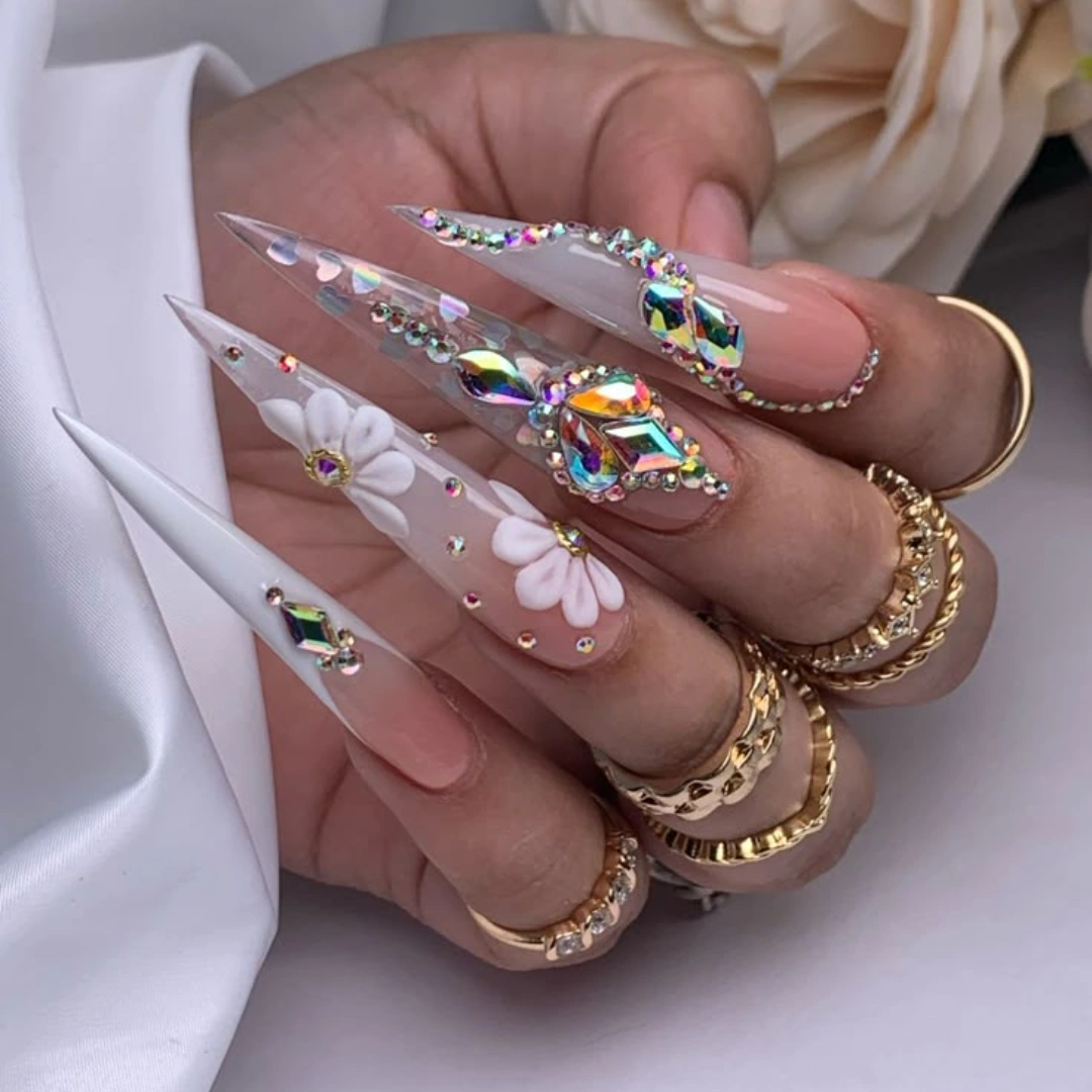 servicios profesionales - Uñas acrílicas mas pedicura hidratante en oferta 