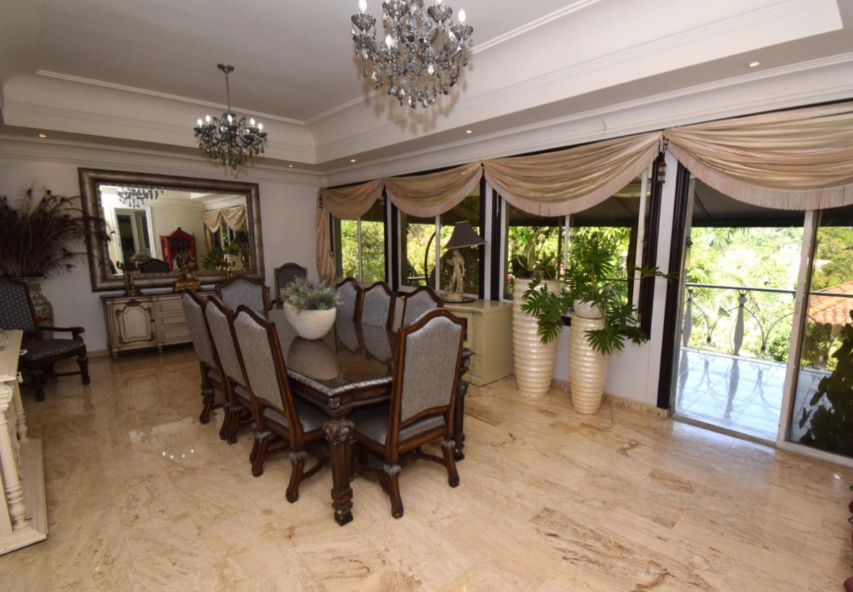 casas - Majestuosa Residencia en Altos de Arroyo Hondo II, Santo Domingo D.N. 3
