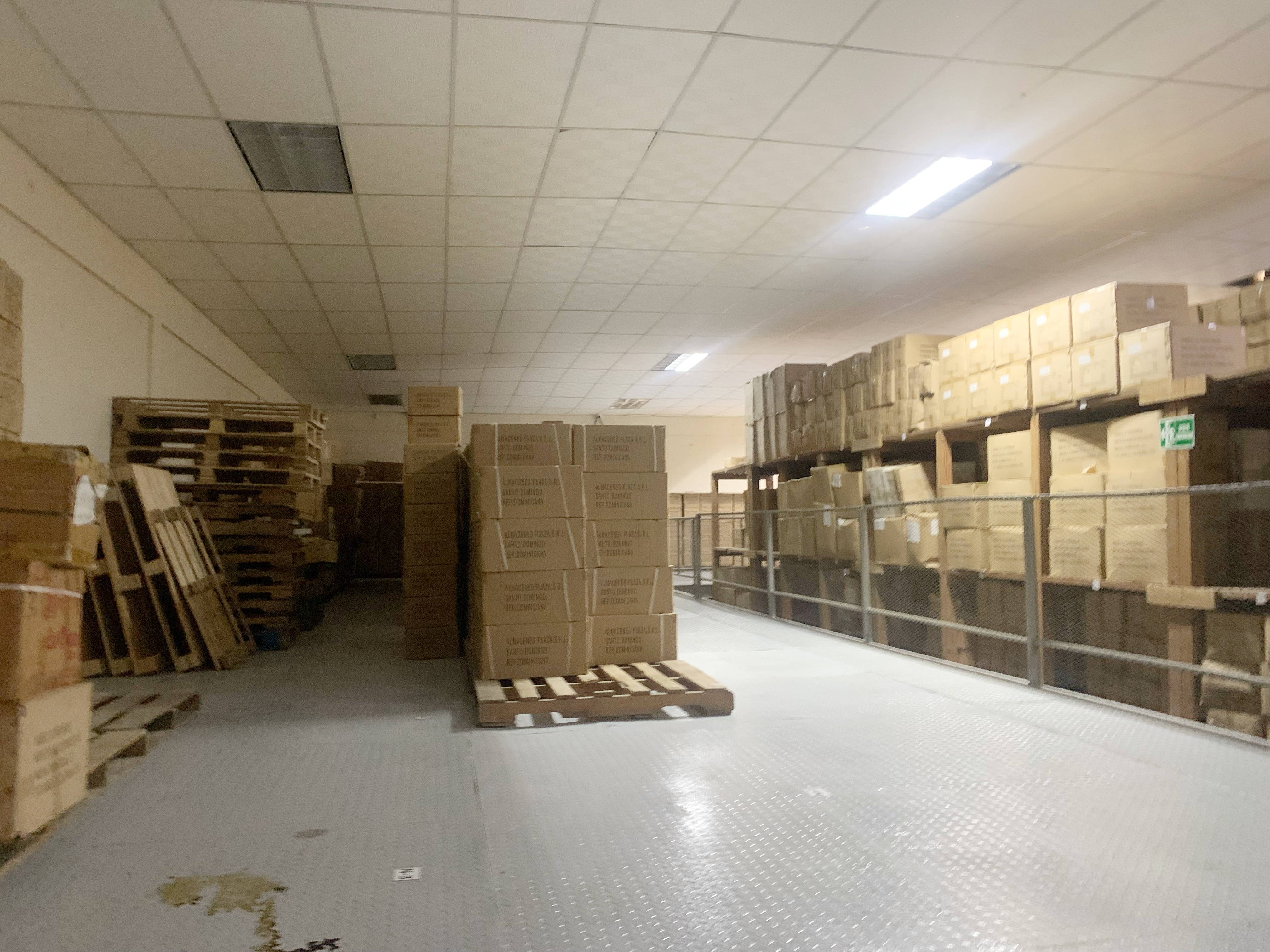 oficinas y locales comerciales - Alquiler local comercial Gazcue  5