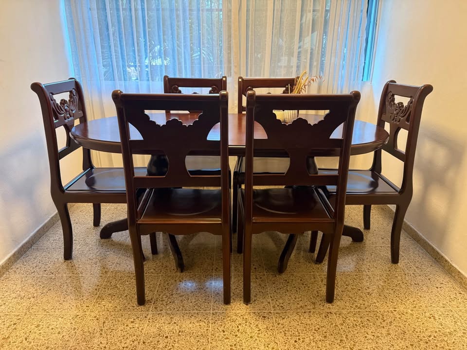muebles y colchones - COMEDOR CAOBA 6 SILLAS 2