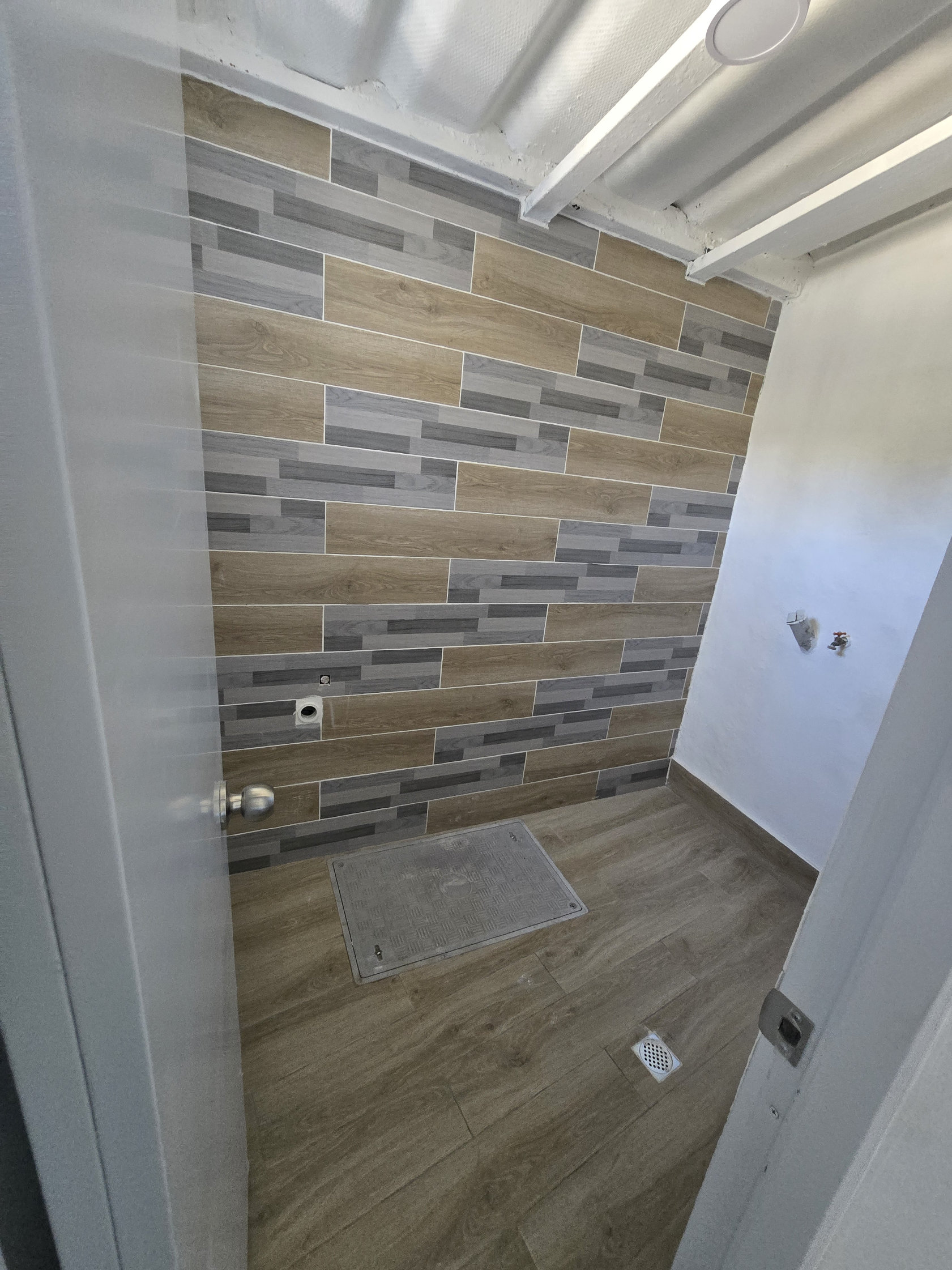 apartamentos - Alquiler Apartamento de 2 hab $15,000 en Libertador de HERRERA 7