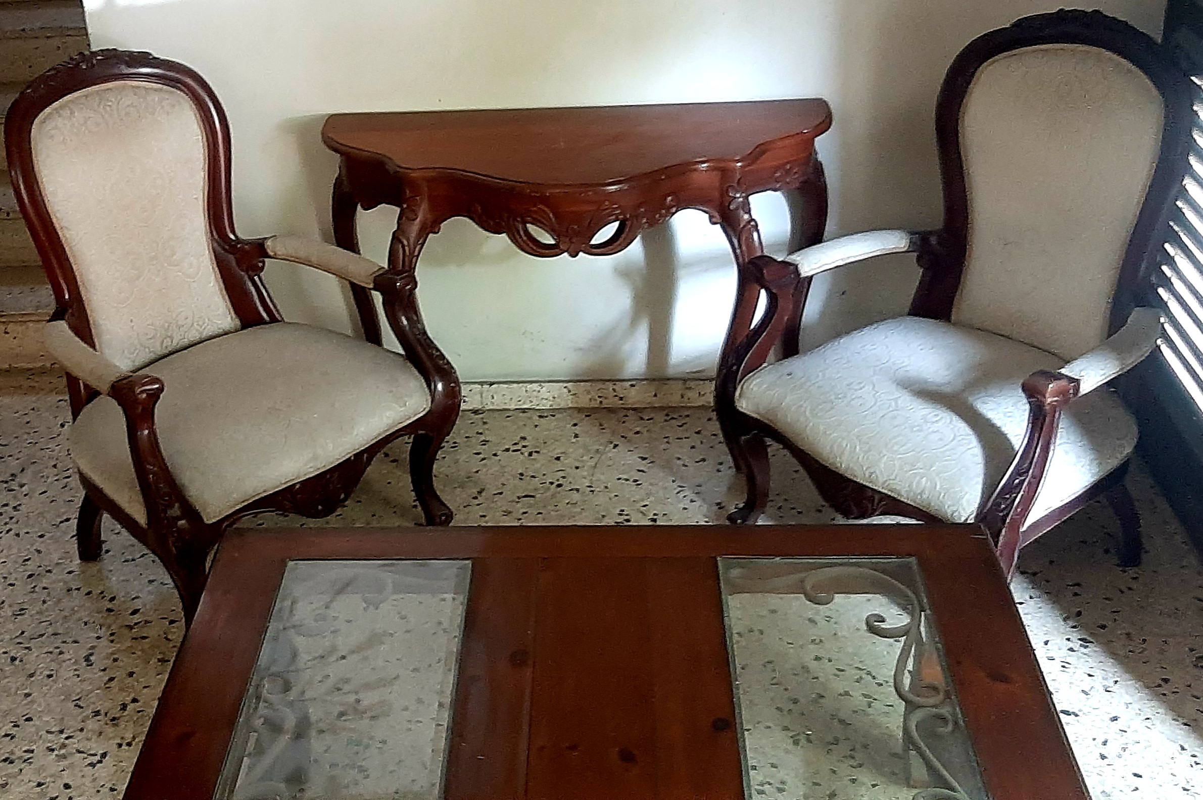muebles y colchones - Juego de Sala de Estar en Caoba 0