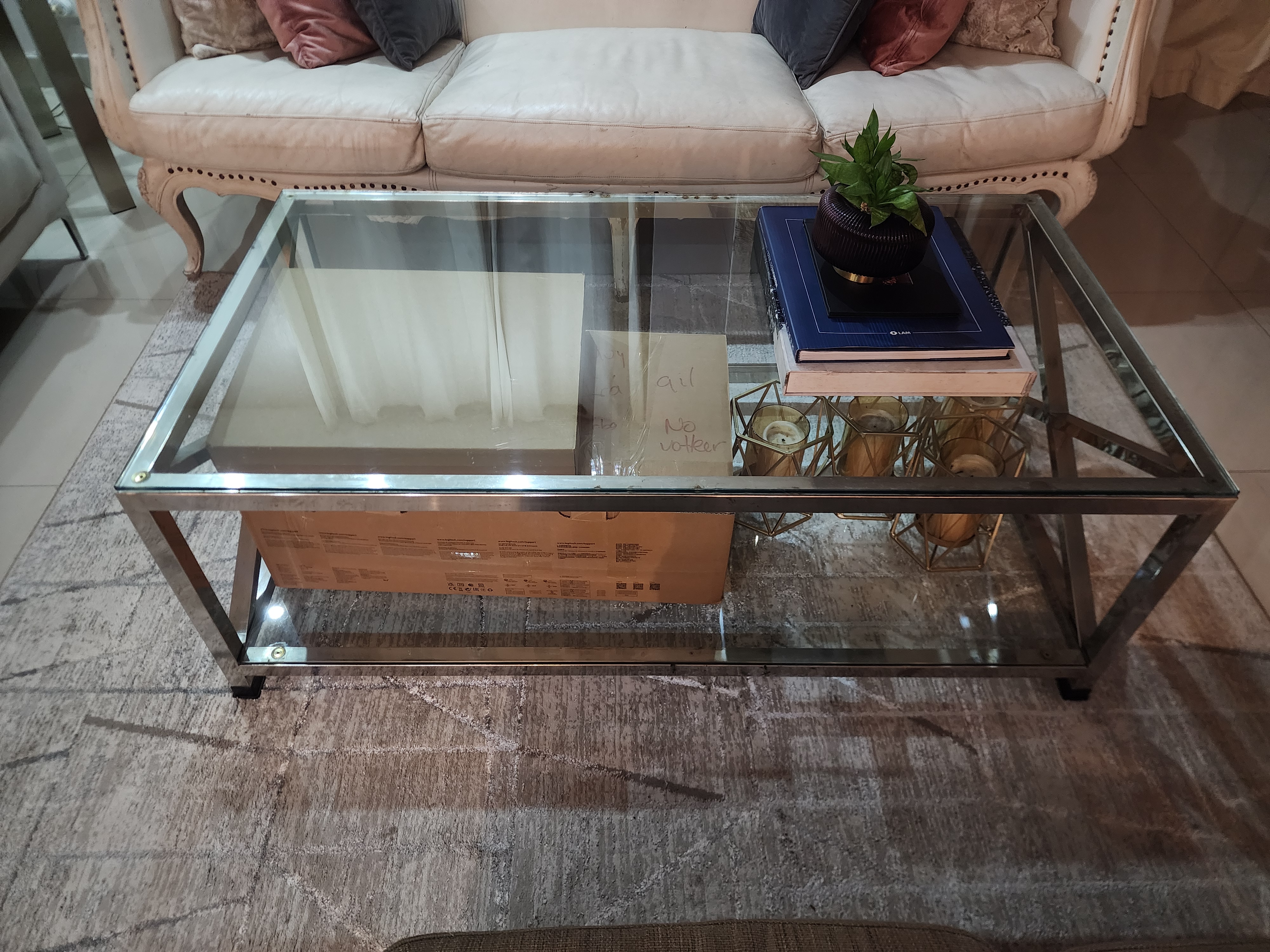 muebles y colchones - Juego de mesas en cristal y metal, en excelentes 4