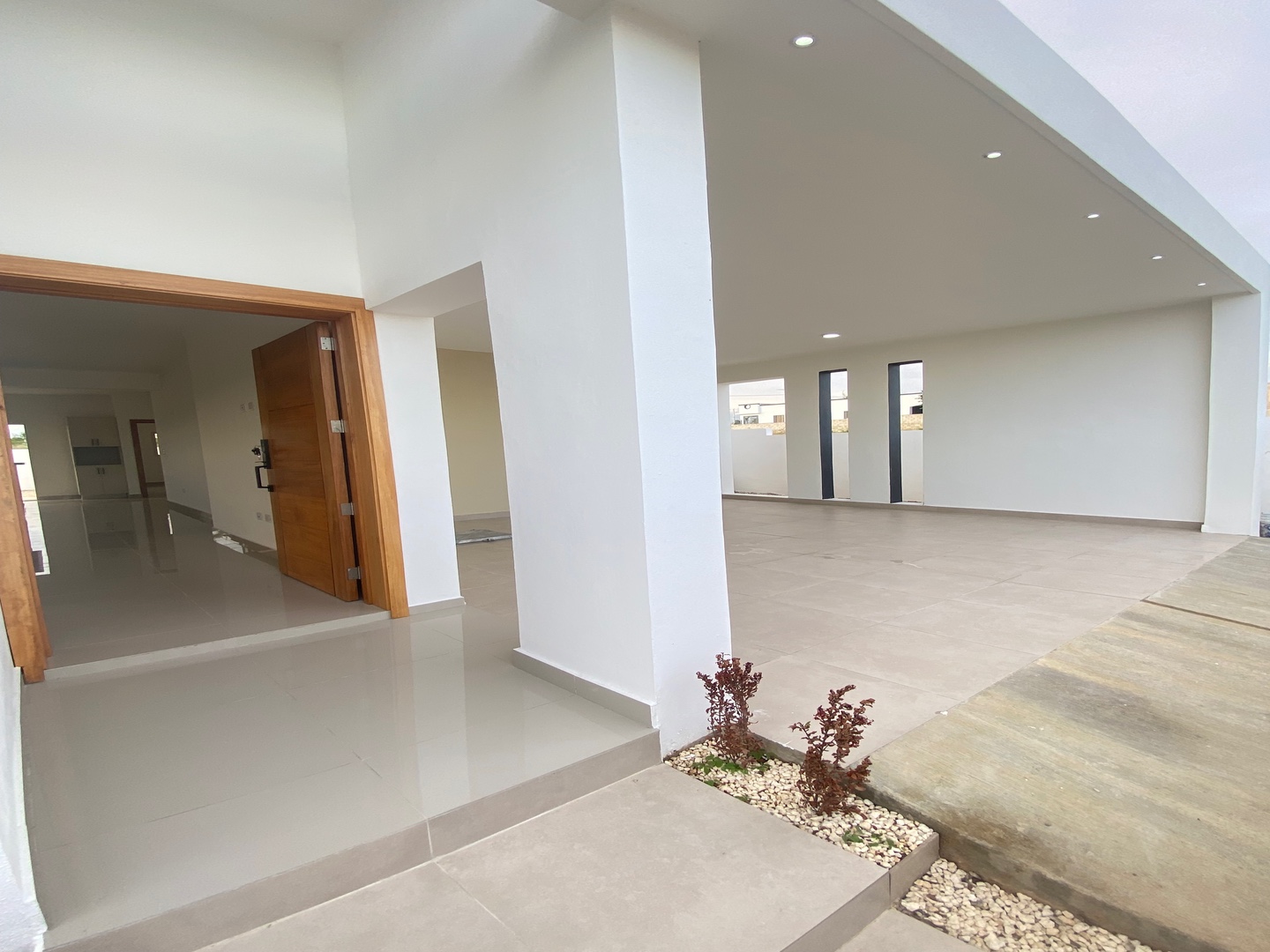 casas - Casa estilo villa a 5 minuto de la playa caleta  8