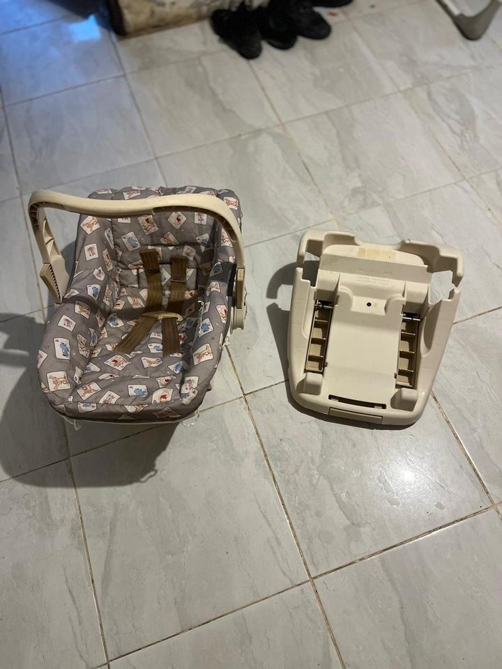 coches y sillas -  ¡Lleva la Seguridad y Comodidad de tu Bebé al Siguiente Nivel! 
 Silla de Auto  4