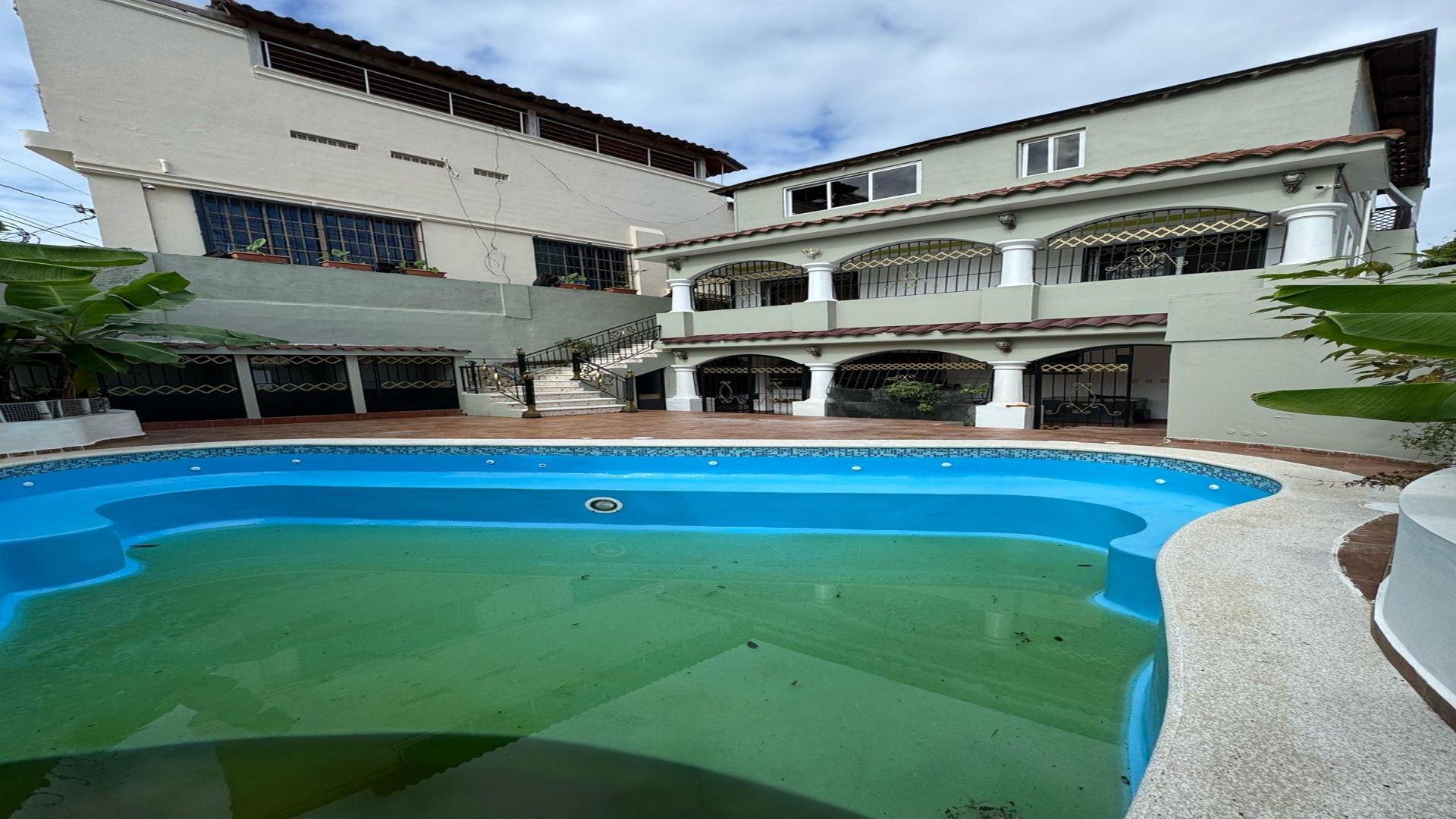 casas - VENDO EN LUCERNA HERMOSA CASA CLASICA 1
