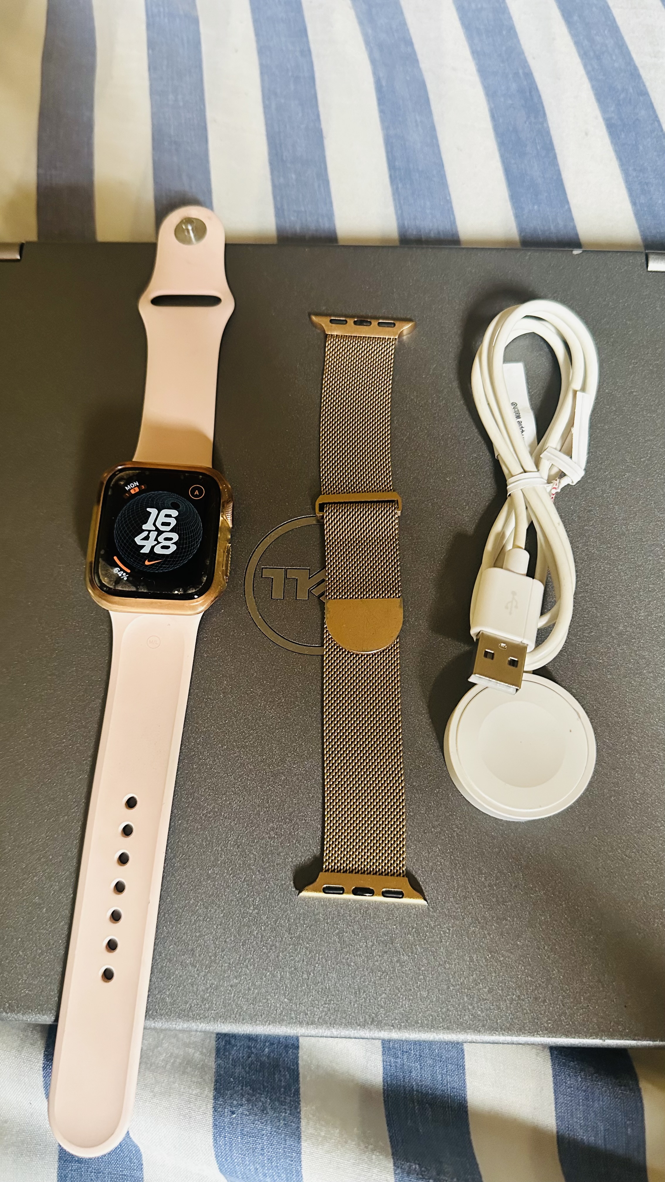 celulares y tabletas - APPLE WATCH SERIE 5 40mm rose gold