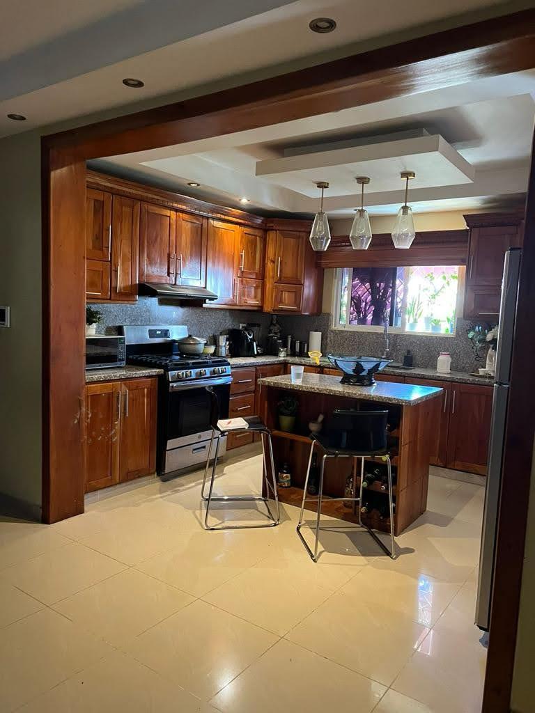 apartamentos - Vendo APT en Vista Hermosa STO DGO Este 3