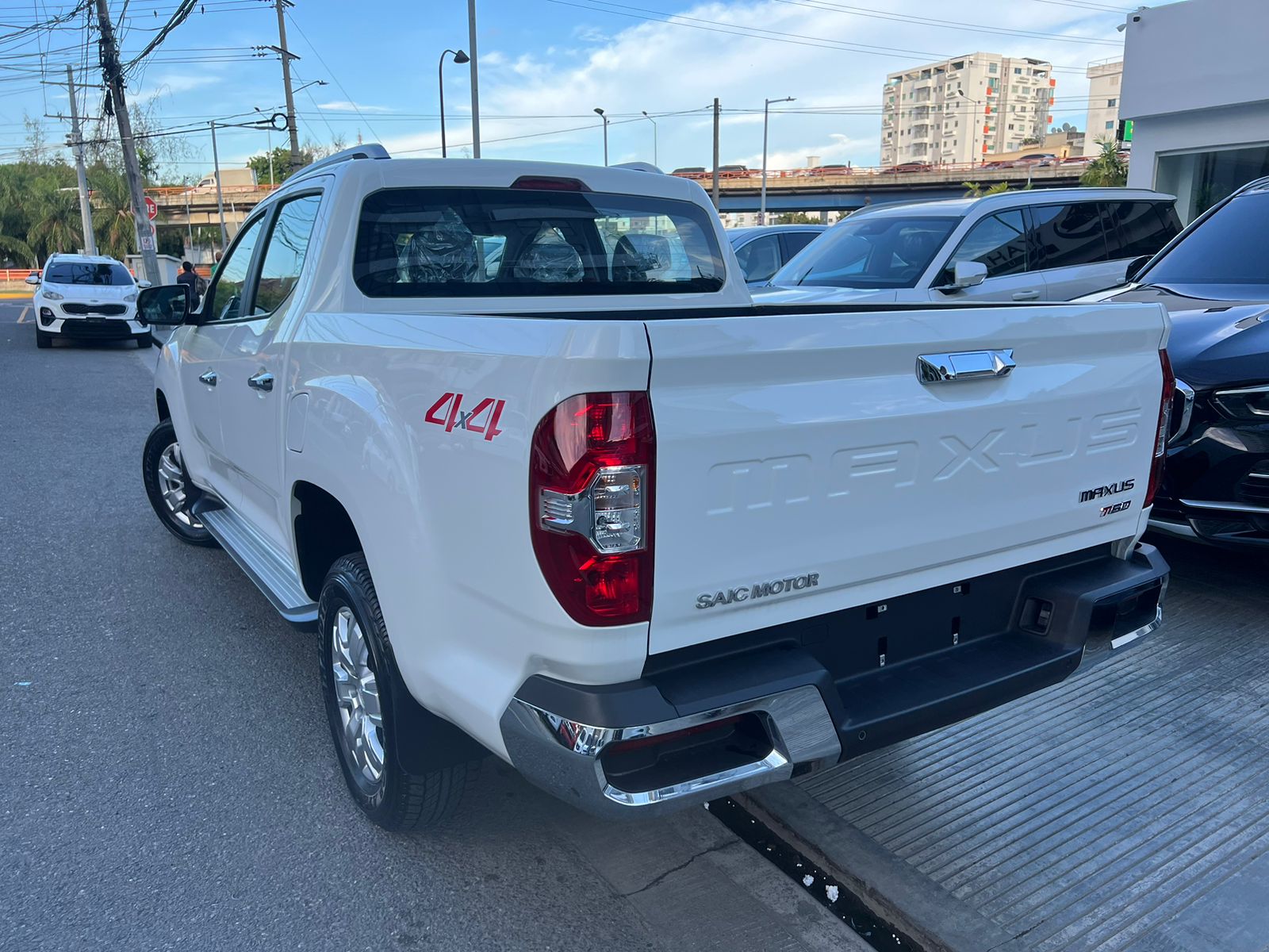 jeepetas y camionetas - MAXUS T60 2024 3