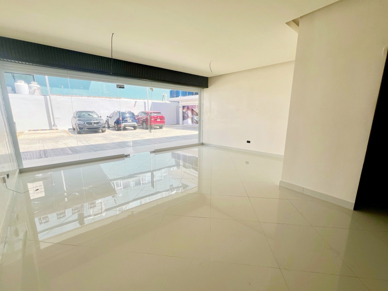 oficinas y locales comerciales - Local céntrico en Bella vista  6