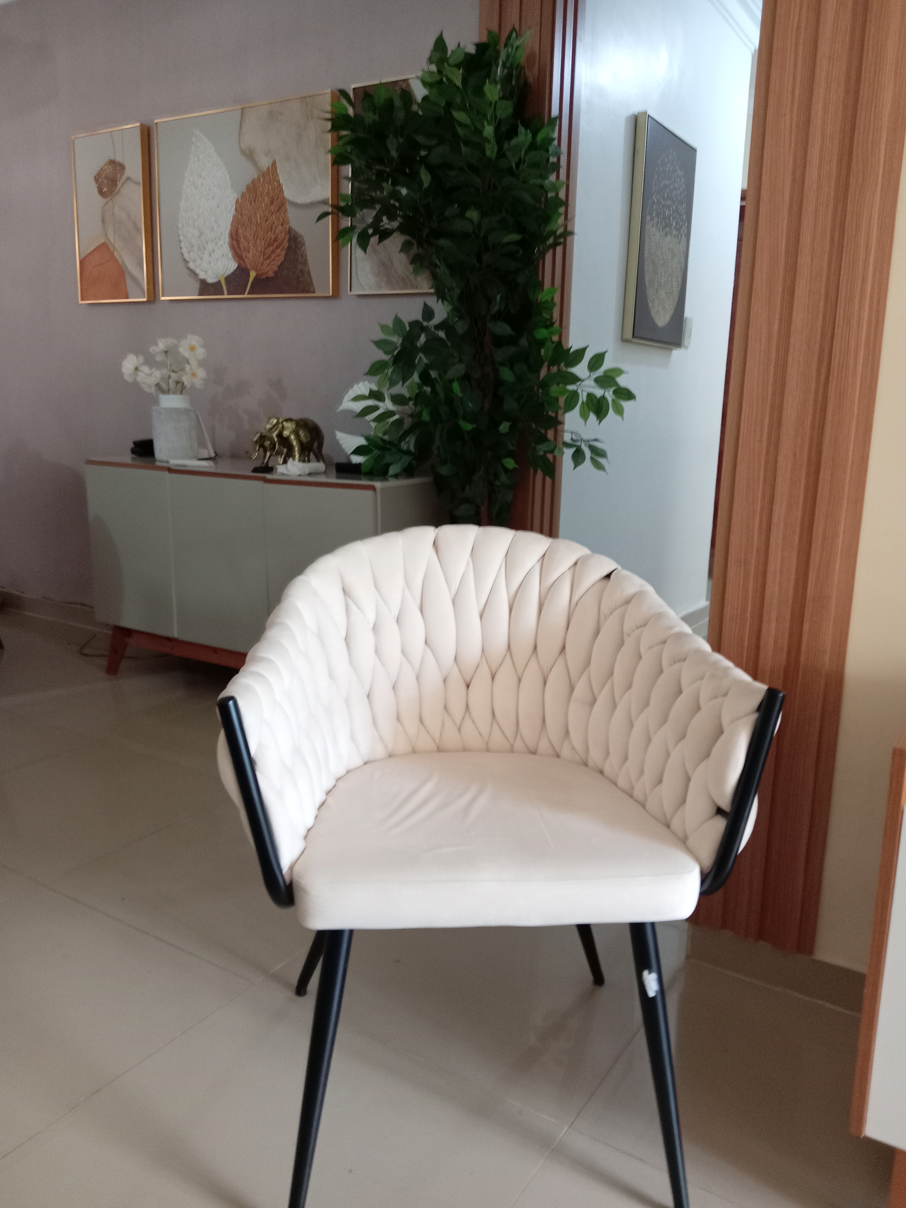 muebles y colchones - Elegante y práctica butaca  2