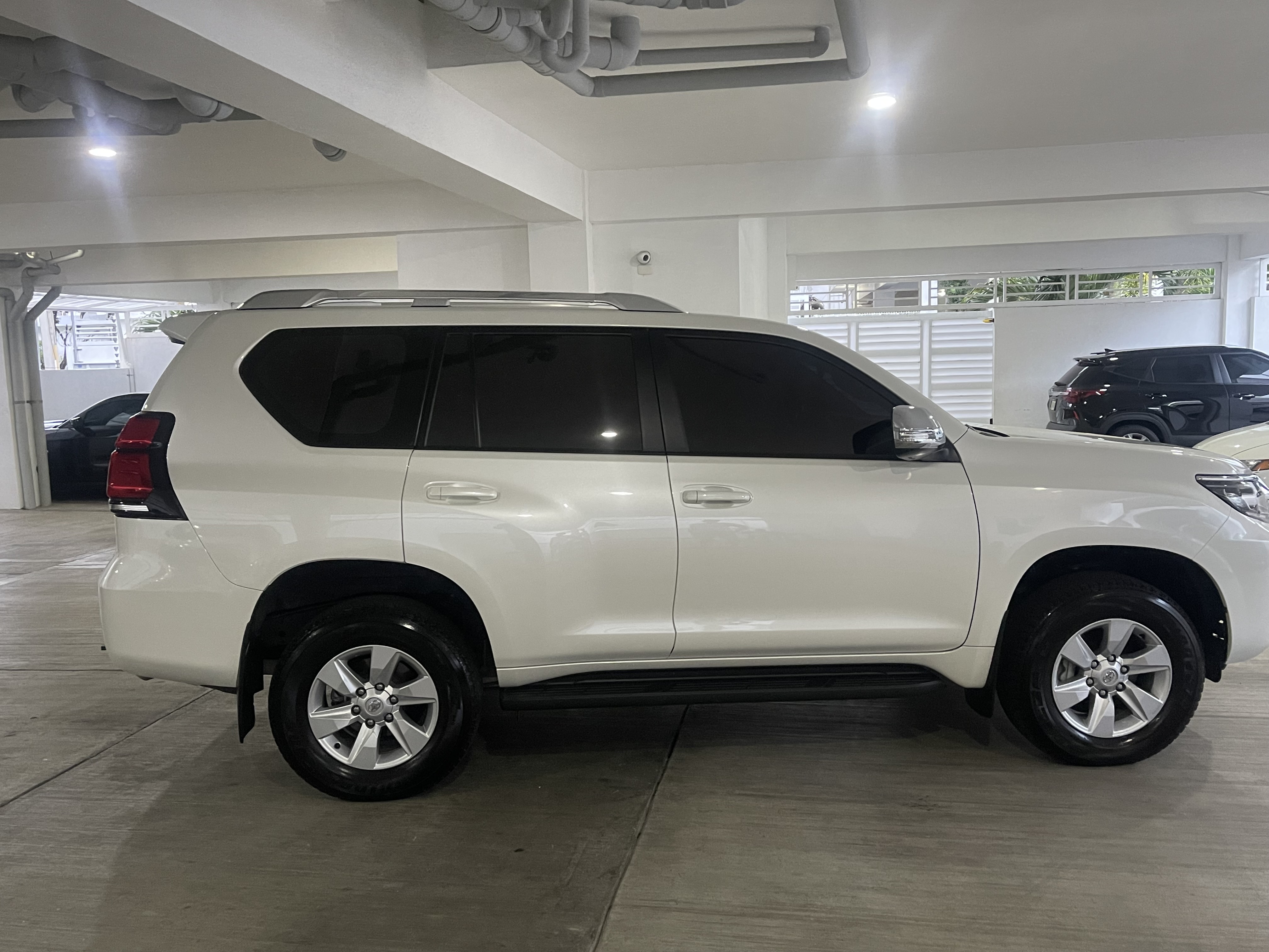 jeepetas y camionetas - Toyota Land Cruiser Prado 2022 TXL Nueva