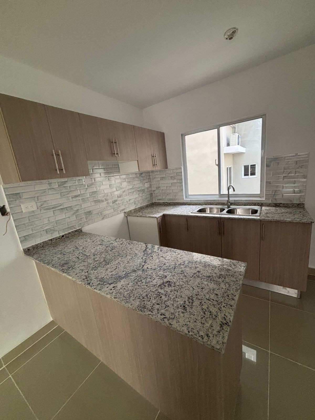 apartamentos - apartamento primer piso nuevo 4