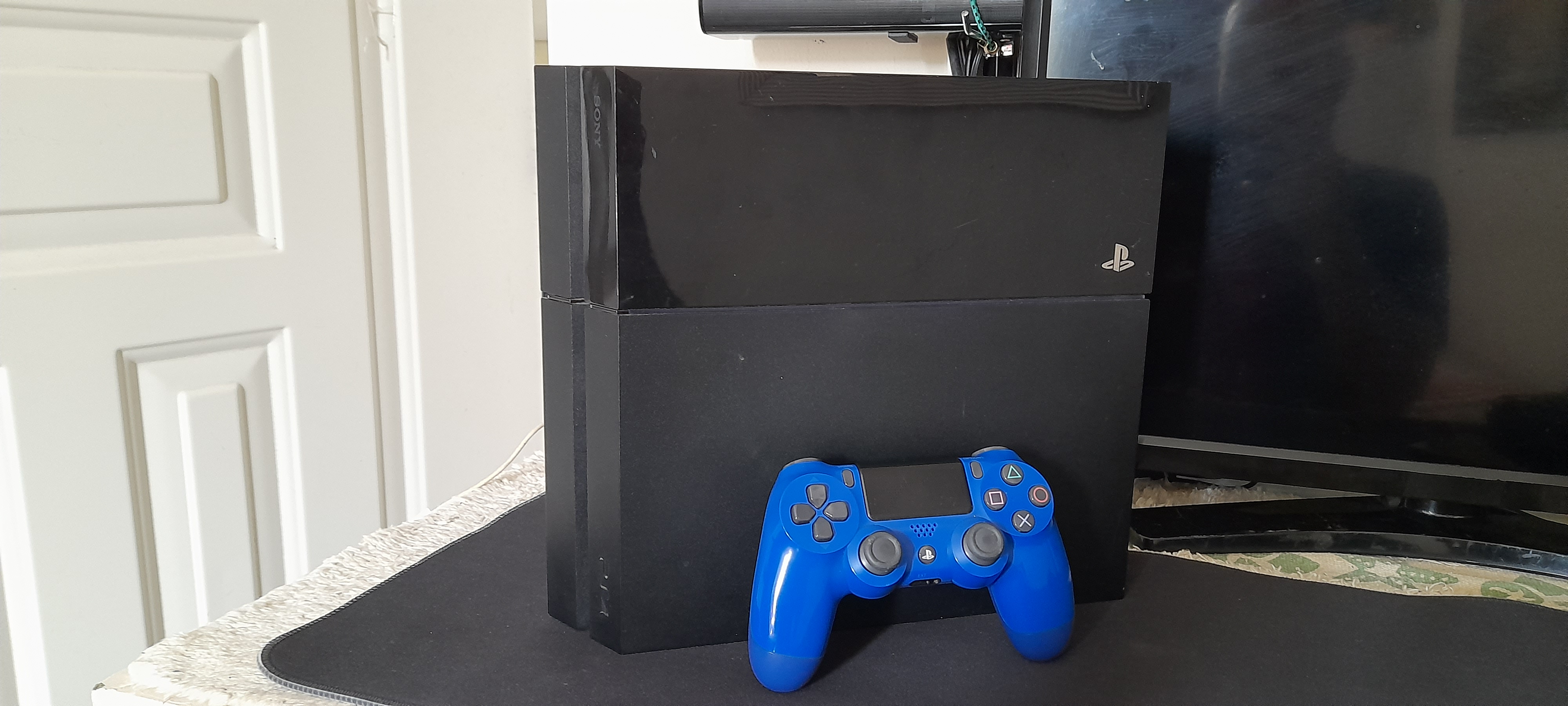 consolas y videojuegos - Ps4 fat 1tb