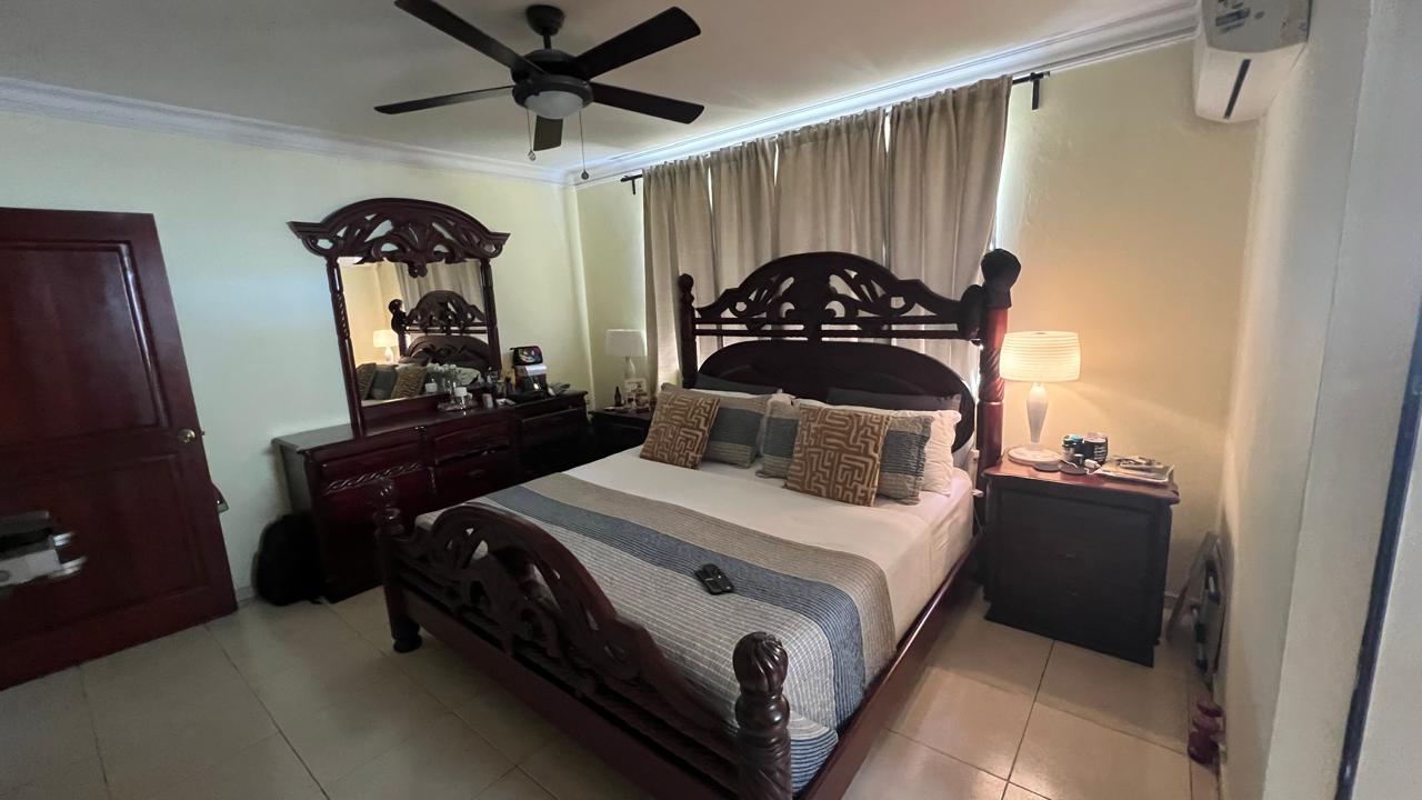 muebles y colchones - Juego de Habitacion completo Caoba Centenaria 0