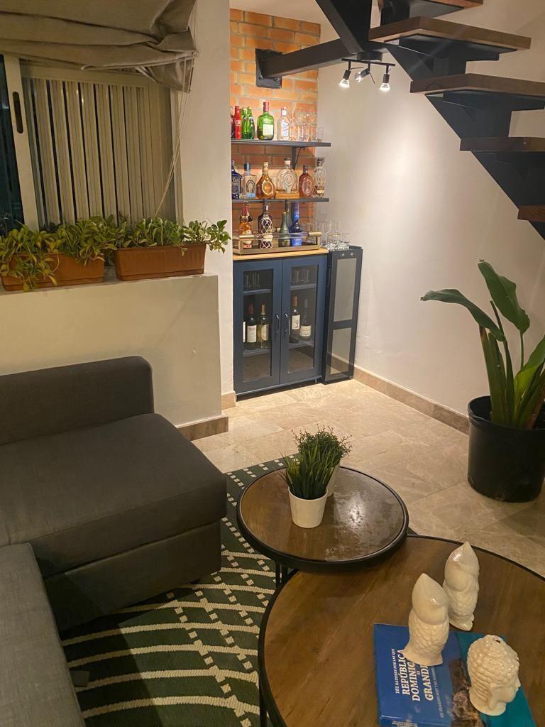 apartamentos - Alquilo loft amueblado en Evaristo Morales 8