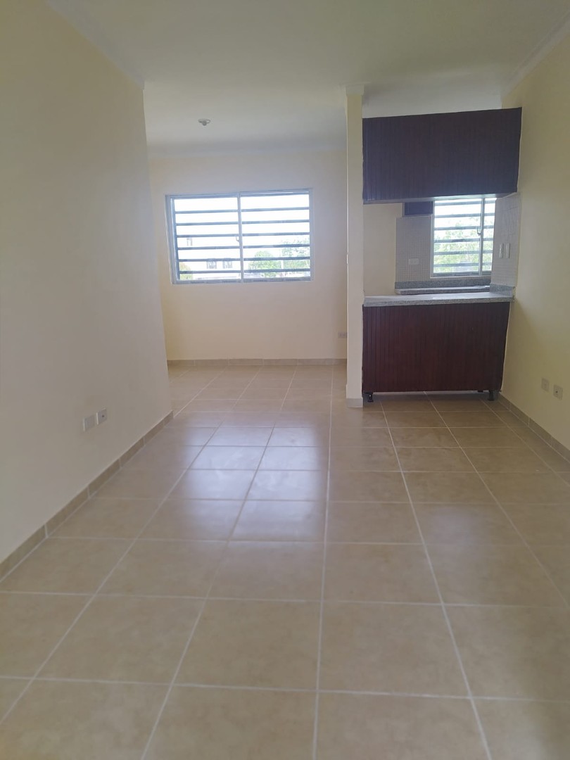 apartamentos - Apartamento 3er nivel en alquiler. Residencial Paseo del Este II, San Isidro.  4