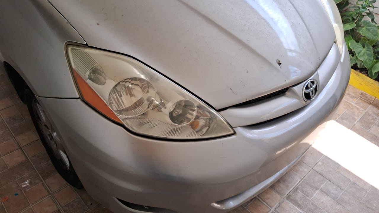 jeepetas y camionetas - Toyota Sienna Año 2006 Única Dueña en Santiago Vi. 4