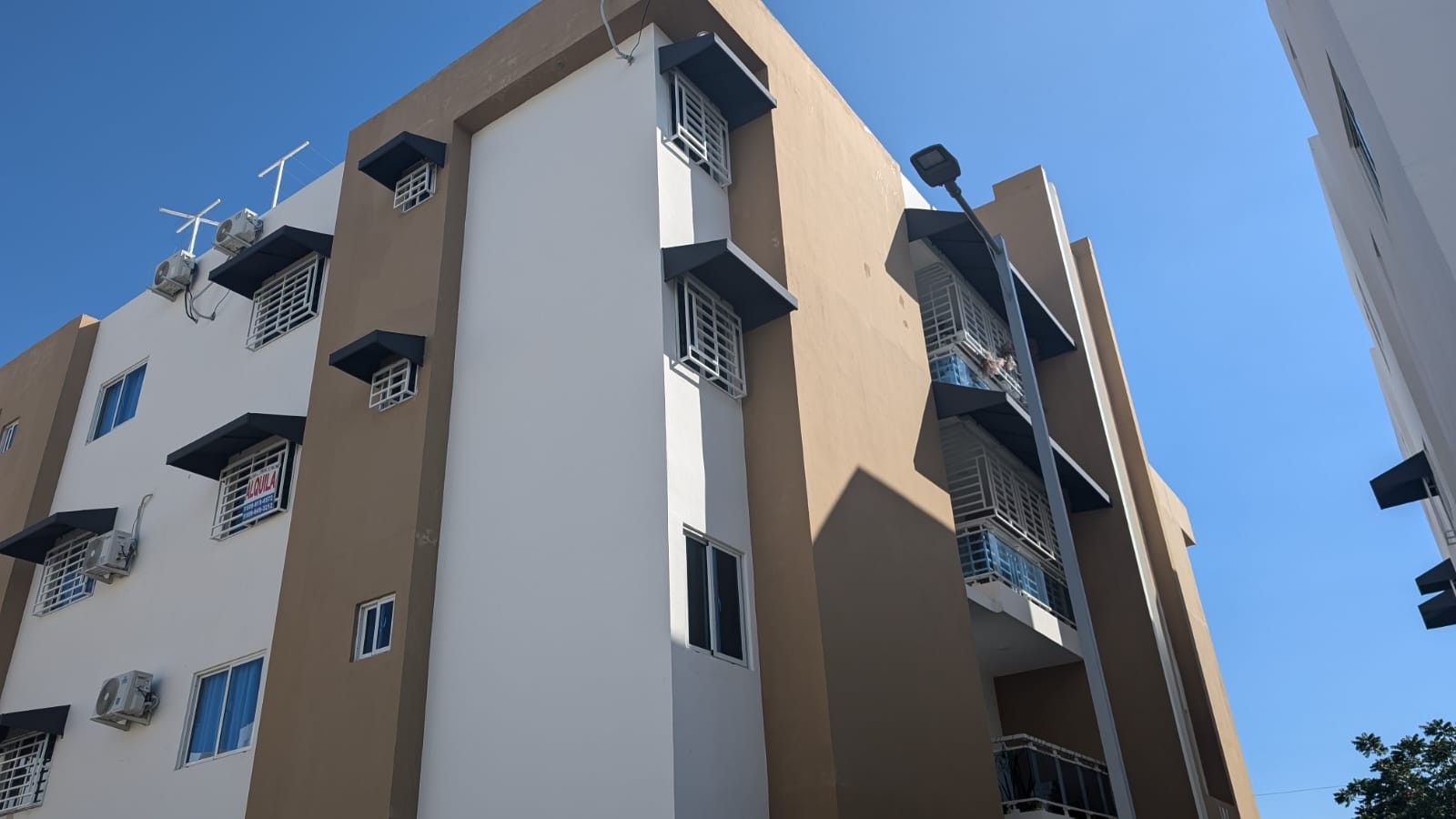 apartamentos - Apartamento en venta en la Autopista de San Isidro 8