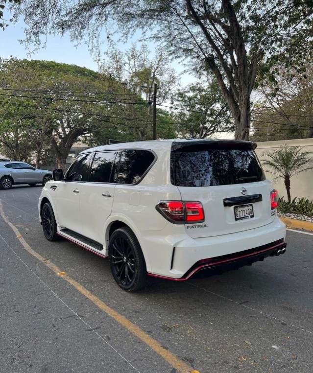 jeepetas y camionetas - Nissan patrol 2011 2
