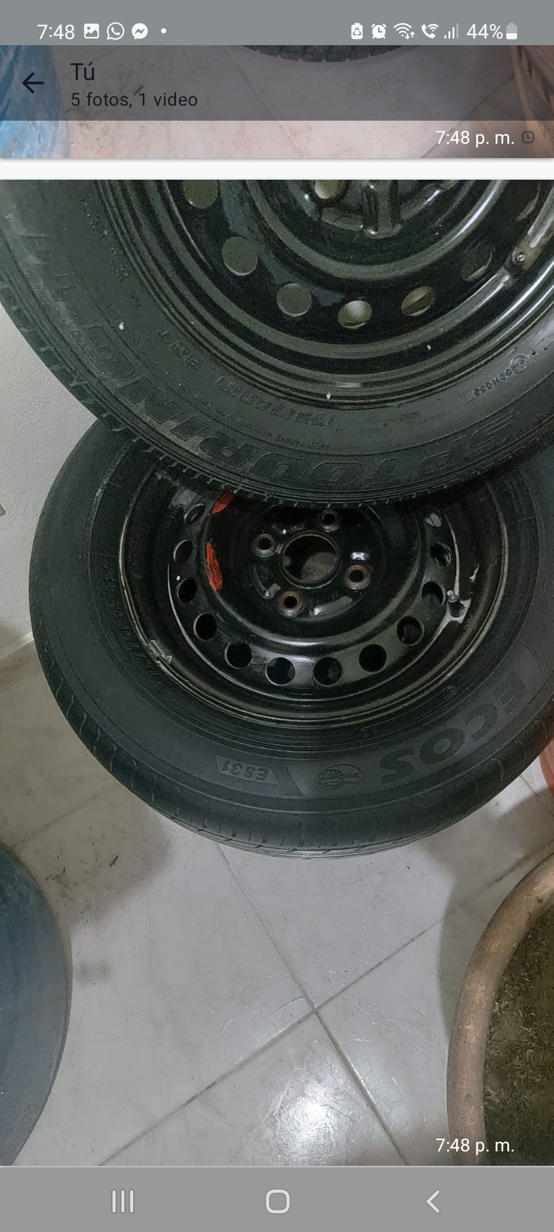 repuestos - Vendo 4 gomas de carro con aro. Goma 13 y aro 16