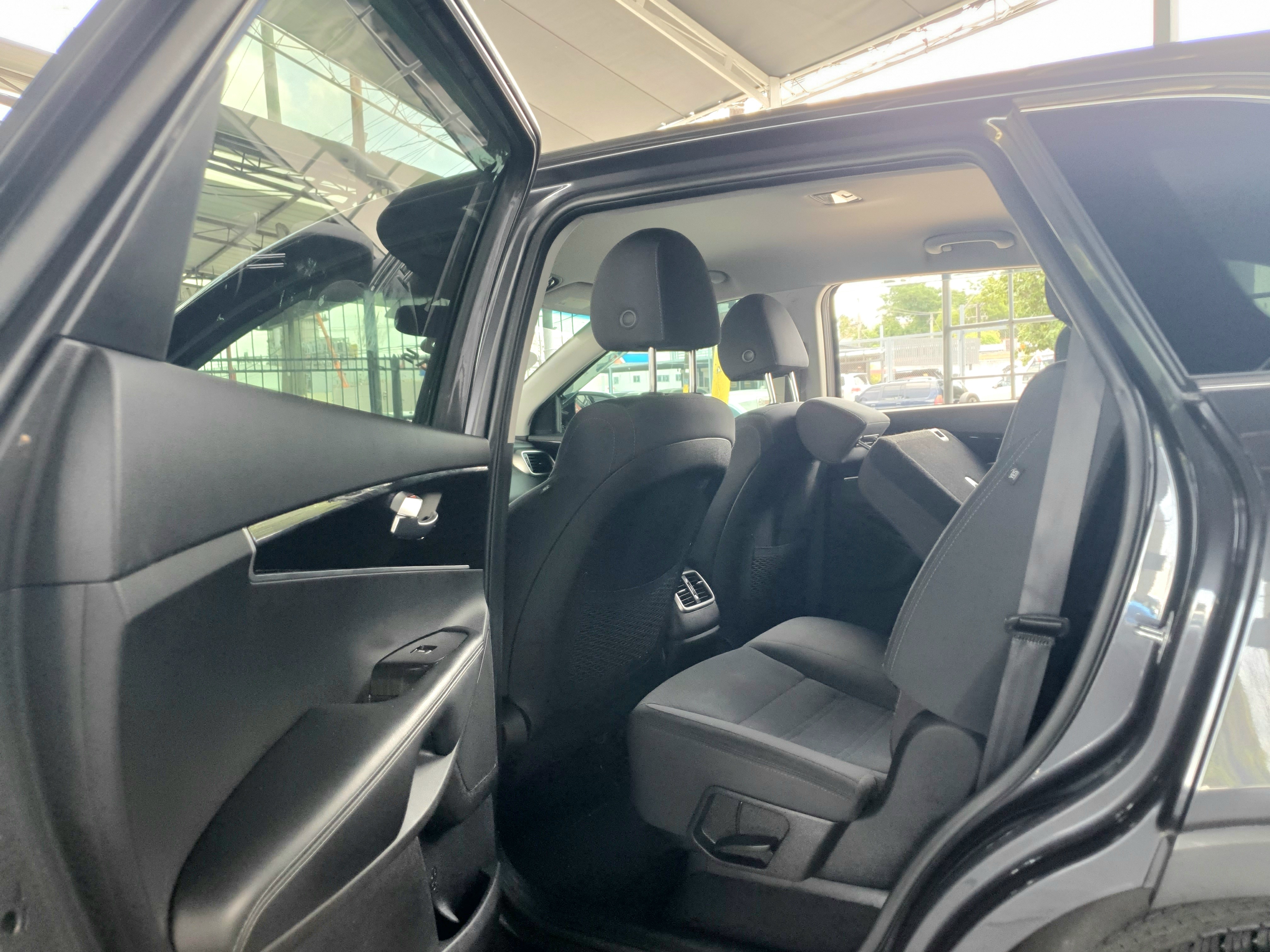 jeepetas y camionetas - KIA SORENTO 2019 TRES FILAS DE ASIENTOS, REC IMP 5