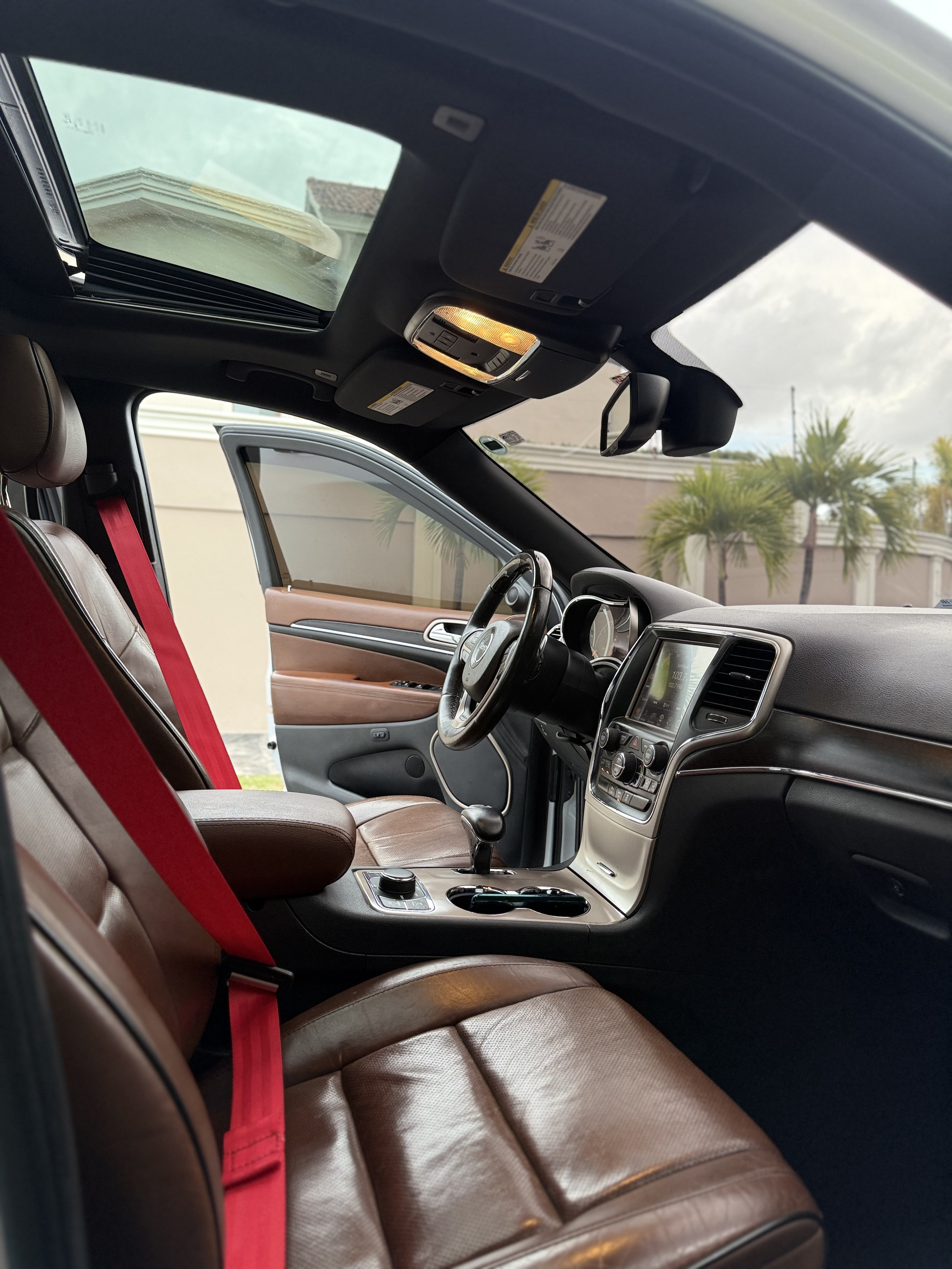 jeepetas y camionetas - Jeep Grand Cherokee Limited 2014 4x4 $895,000 2