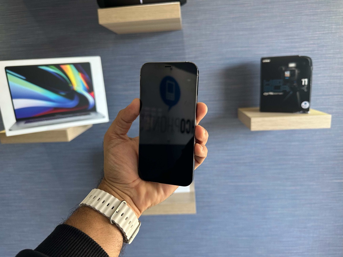 celulares y tabletas - iPhone 12 Pro 256GB Como Nuevo, Desbloqueado Altice, RD$ 30,300 NEG 1