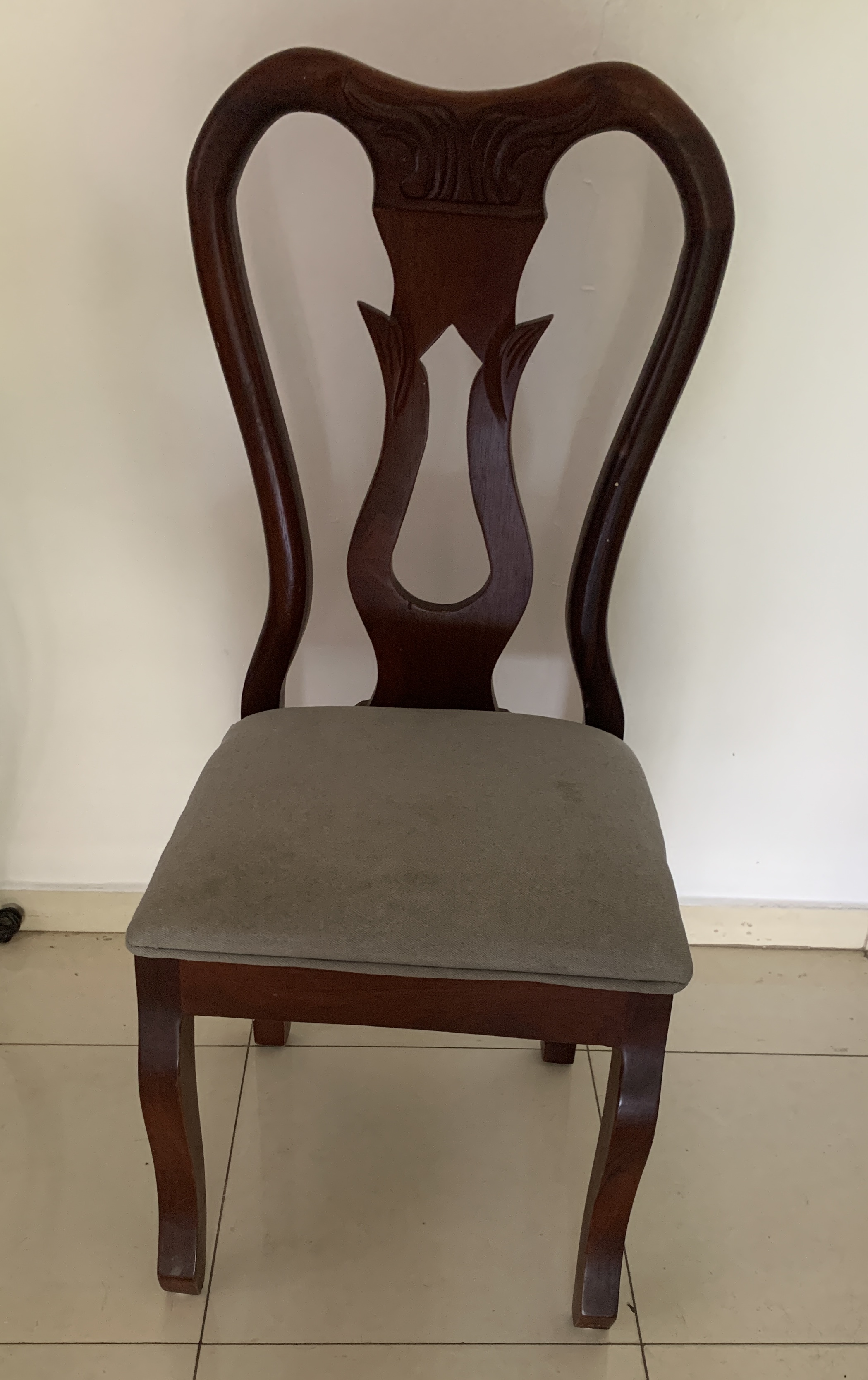 muebles y colchones - Vendo Juego de Comedor en caoba  3