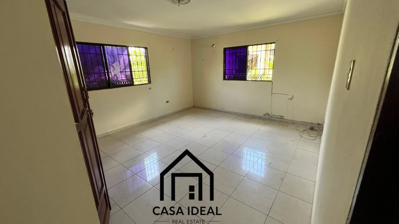 casas - se vende hermosa casa en exclusivo residencial en bani Av Fabio Herrera  3