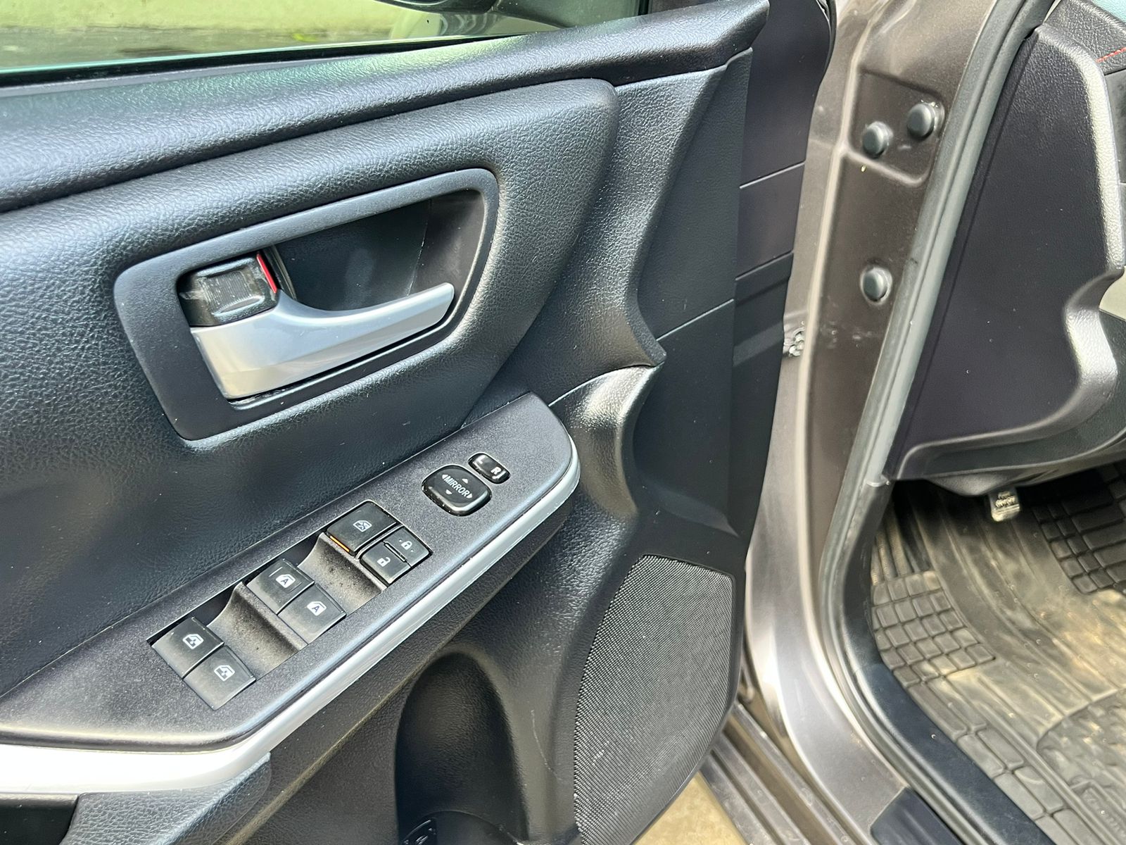 carros - Toyota camry se 2015 3