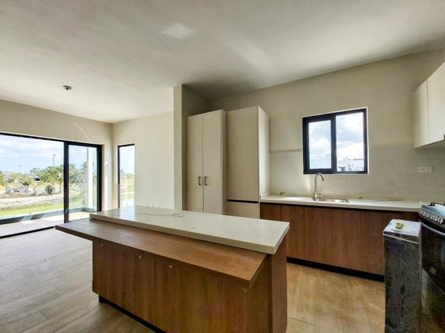 apartamentos - Proyecto en venta Punta Cana #24-1642 dos dormitorios, 2 parqueos cubiertos.
 1