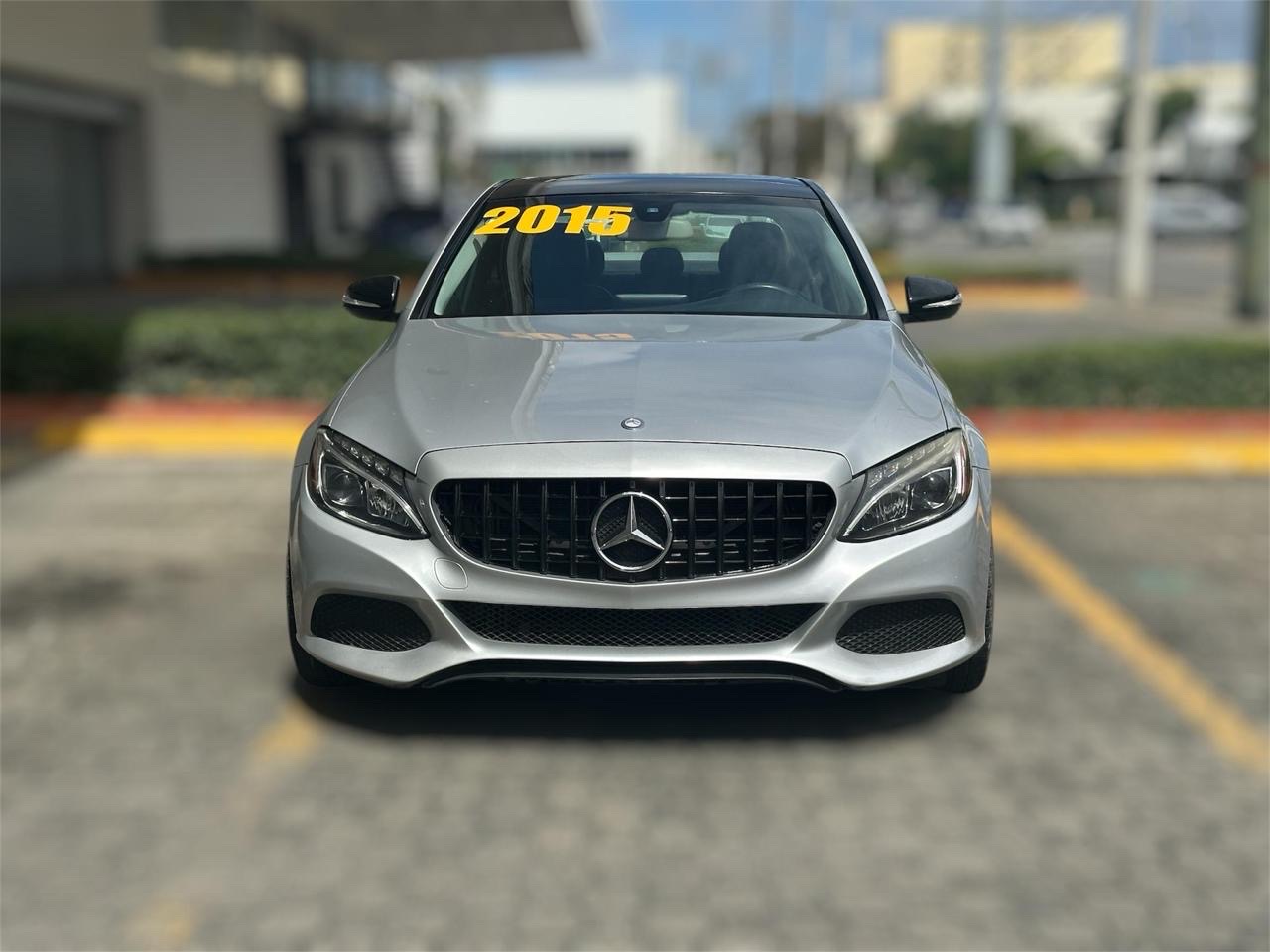 carros - Mercedes Benz C300 2015 AMG en buenas condiciones 1