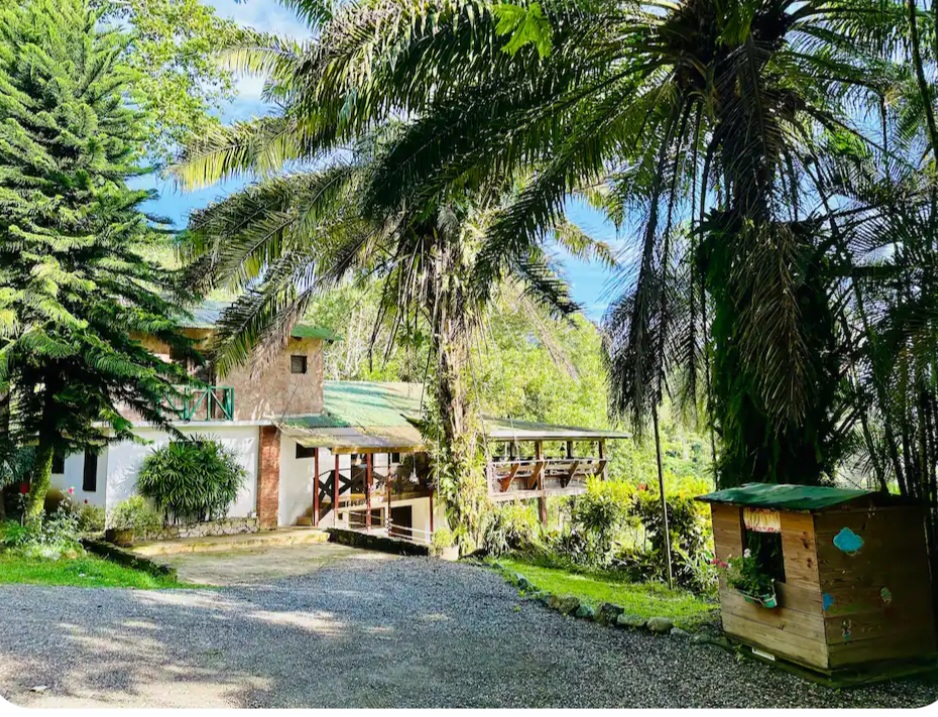 casas vacacionales y villas - Rincón Secreto en Mata de Plátano, Jarabacoa