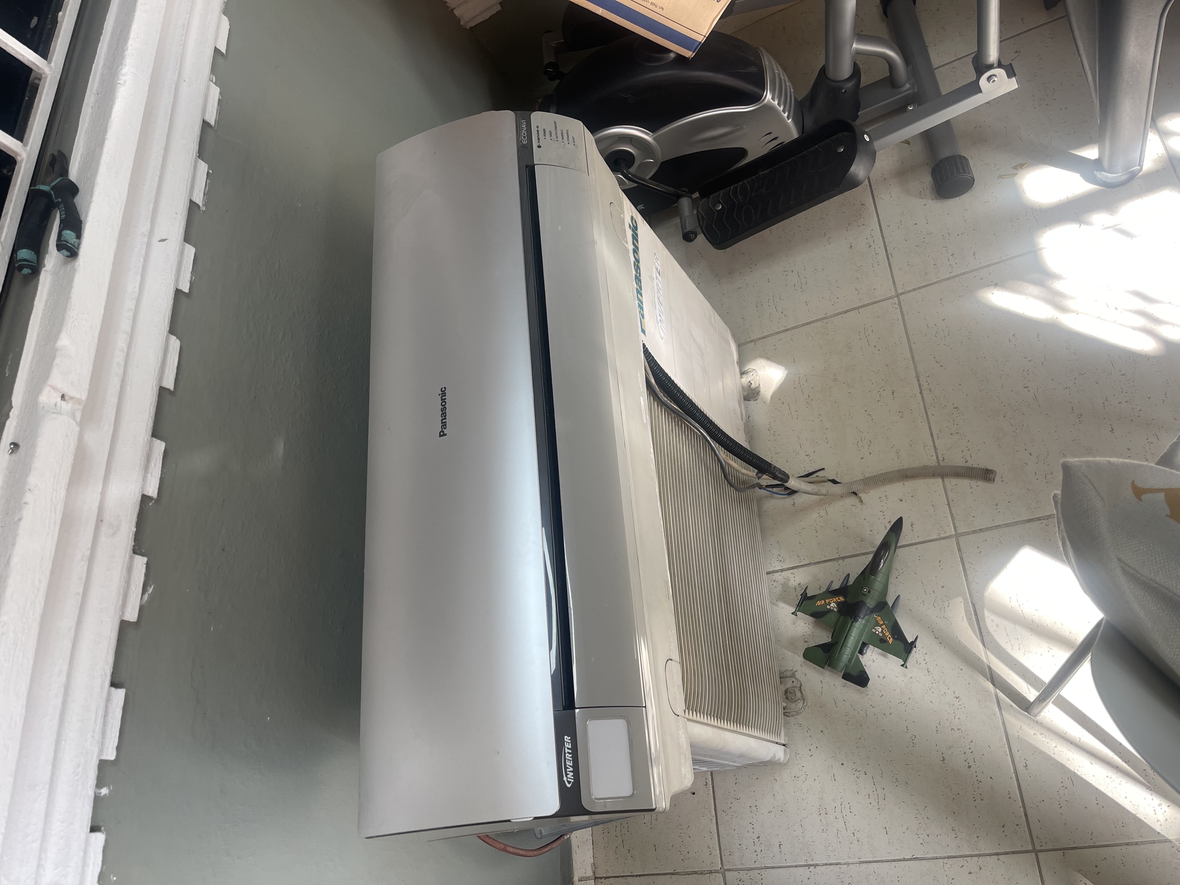 aires acondicionados y abanicos - ventas , reparación e instalación de aires acondicionados  0