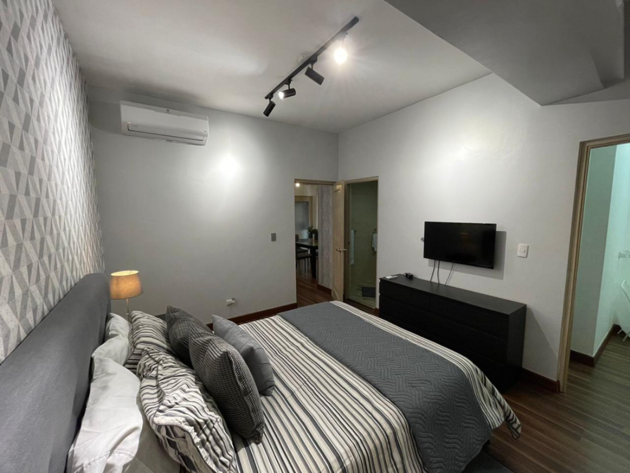 apartamentos - RENTO APARTAMENTO DE LUJO EN PIANTINI  4