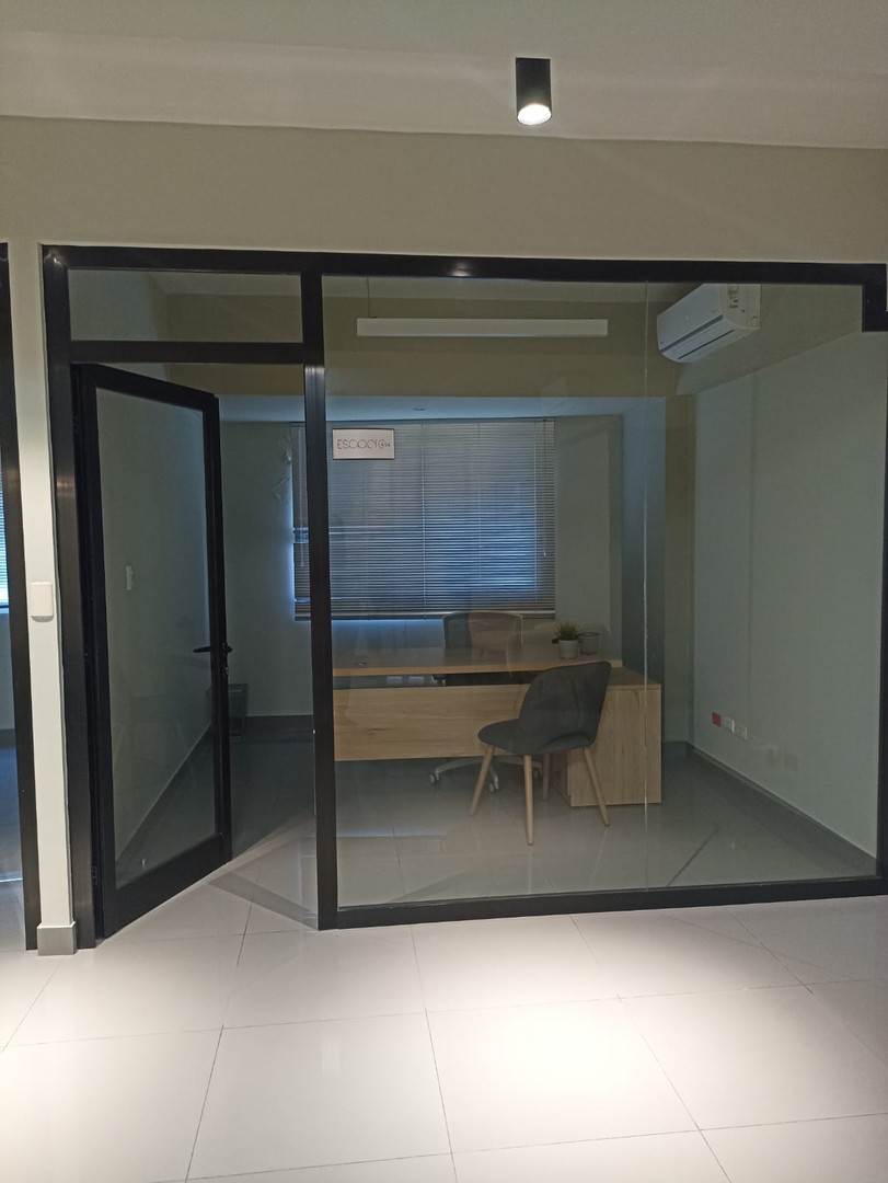 oficinas y locales comerciales - Locales de oficinas en renta en piantini  5