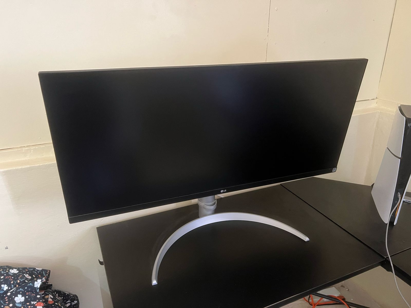 computadoras y laptops - Pantalla LG UltraWide 34''