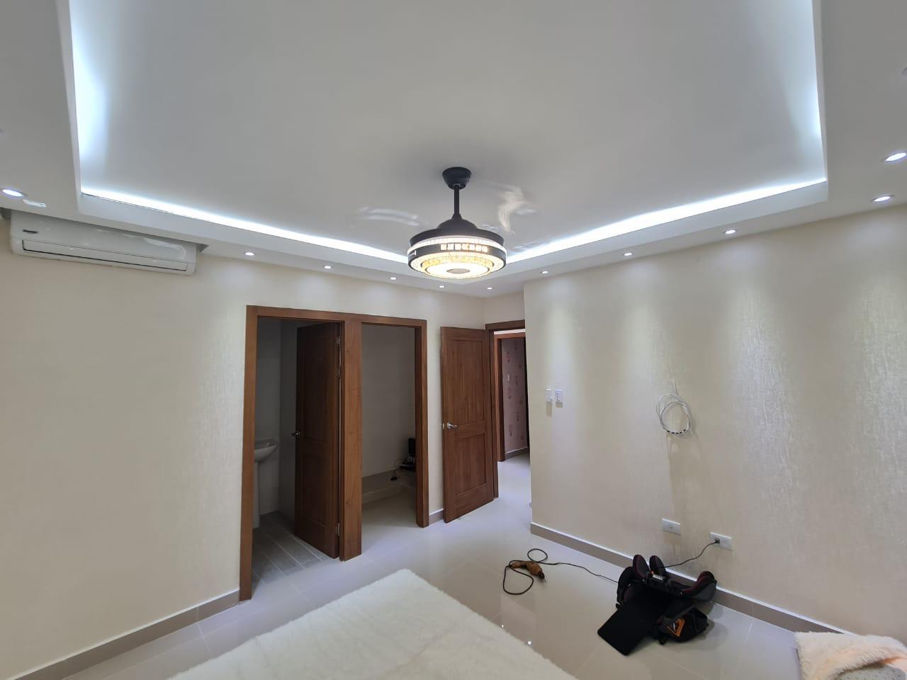 apartamentos -  Apartamento en Venta, Residencial Colinas III, Santo Domingo Oeste. 9
