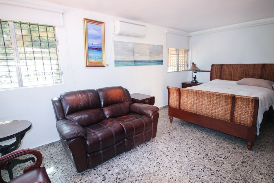 casas - Cuesta Hermosa ll casa en venta 4 habitaciones 9