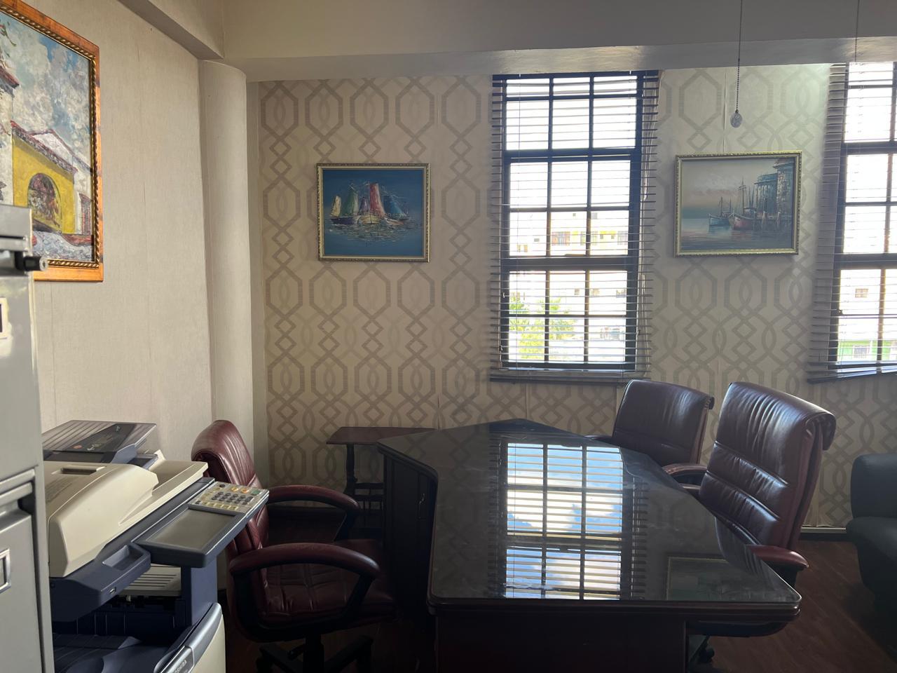 oficinas y locales comerciales - Rento Local Para Oficina En La Correa Y Cidrón Sin 4