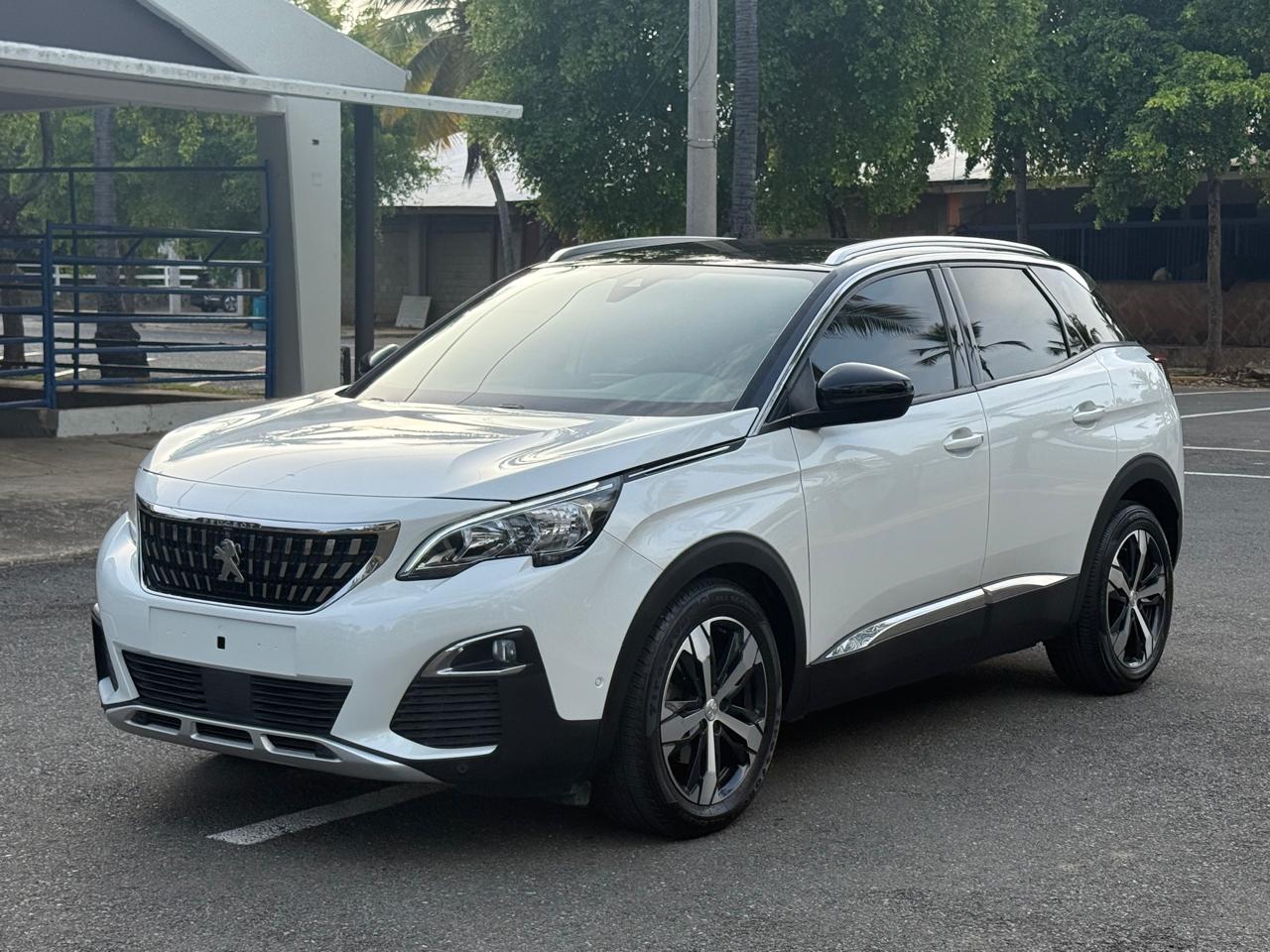 jeepetas y camionetas - Peugeot 3008 Allure 2020 8