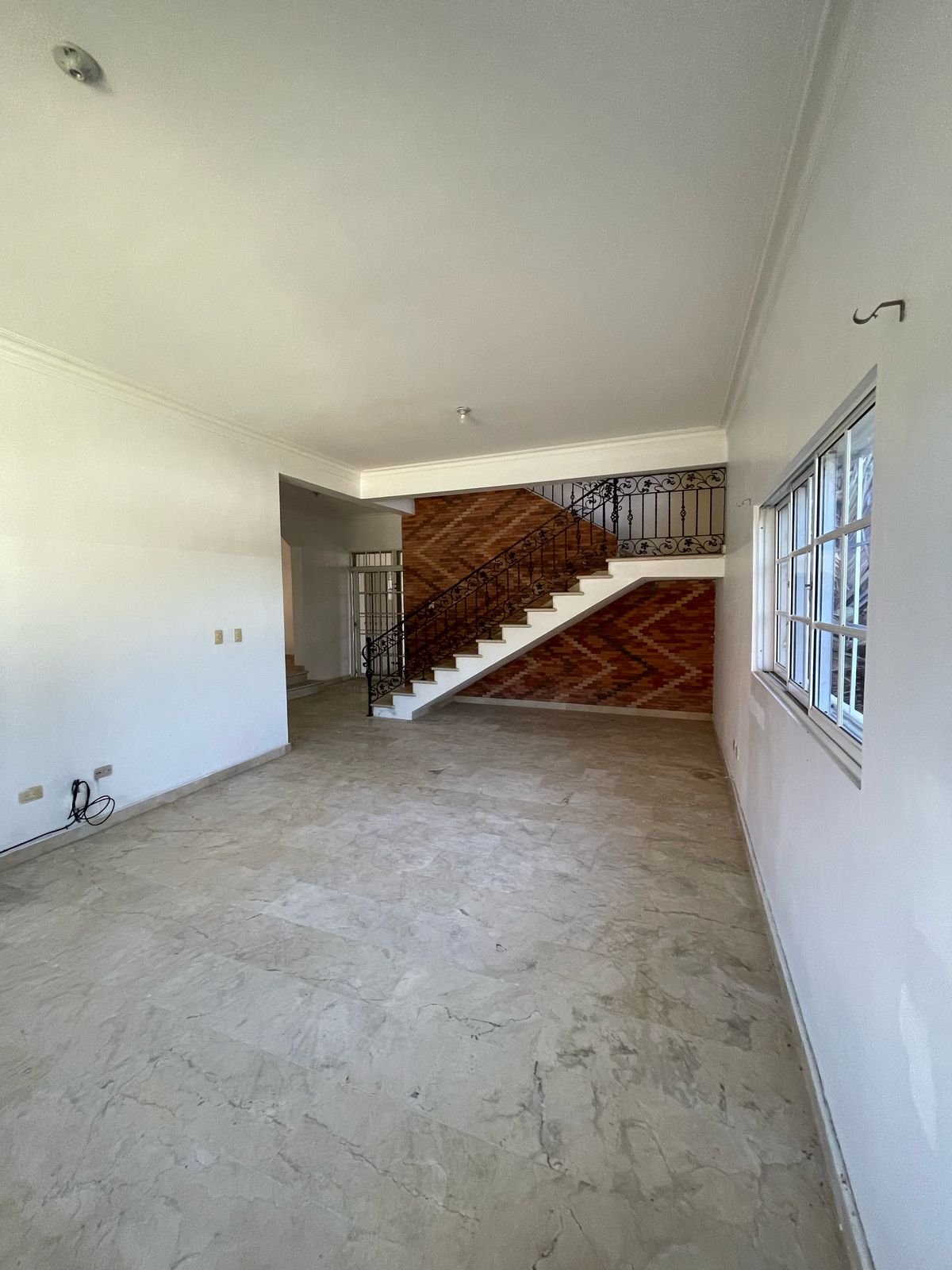 casas - CASA EN VENTA - Altos de Arroyo Hondo 3ro 6