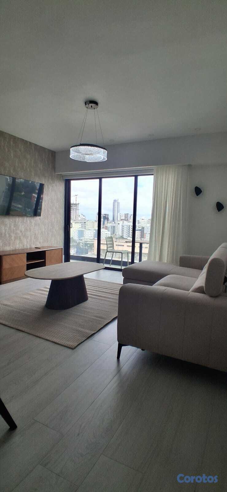 apartamentos - Apartamento en piantini Amueblado   US$ 1500  3