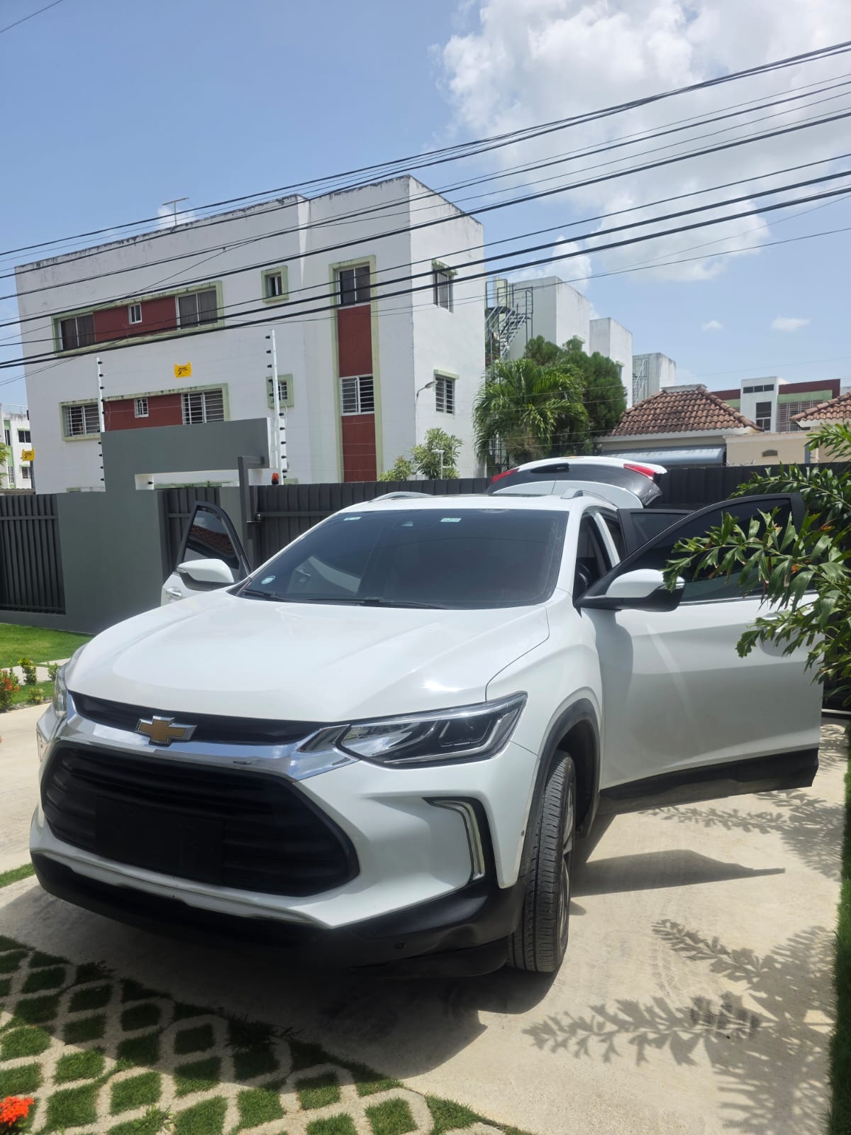 jeepetas y camionetas - chevolet tracker premier 2021 0