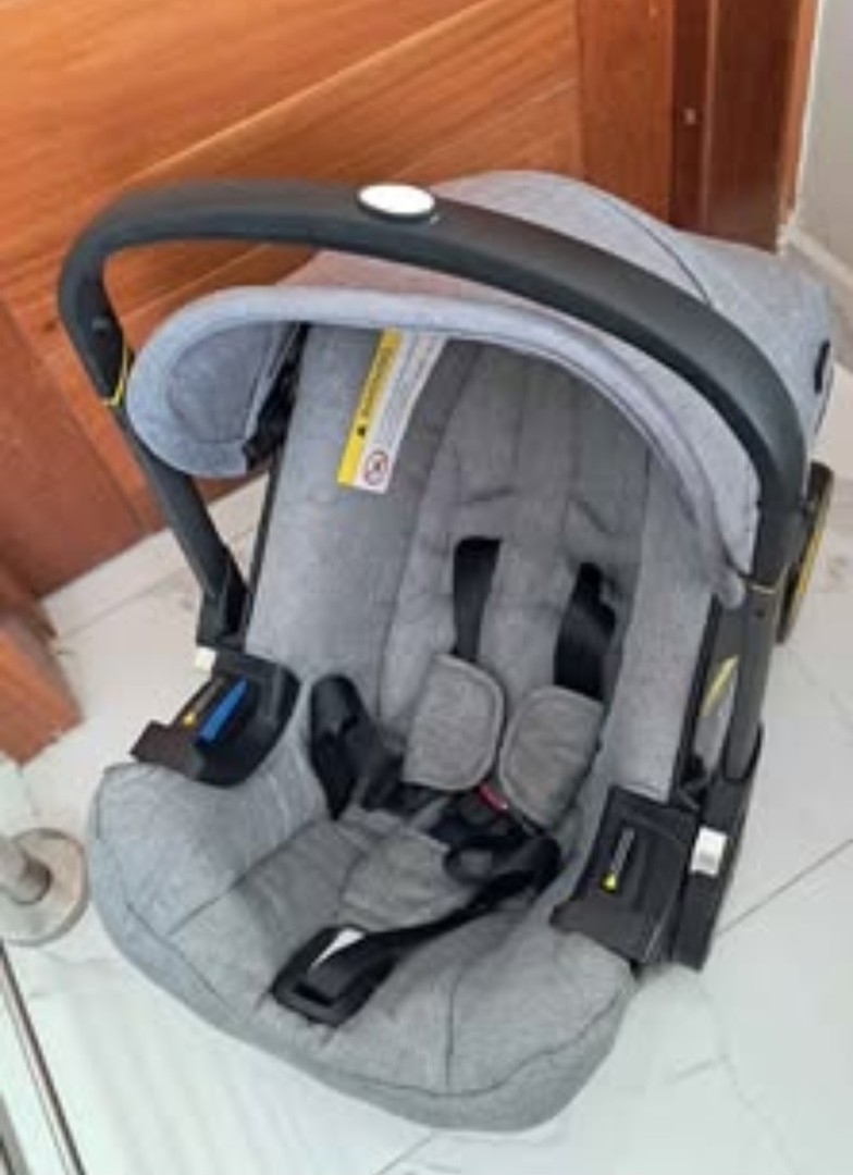 coches y sillas - Vendo coche tipo Doona Gris como nuevo!!!!  6