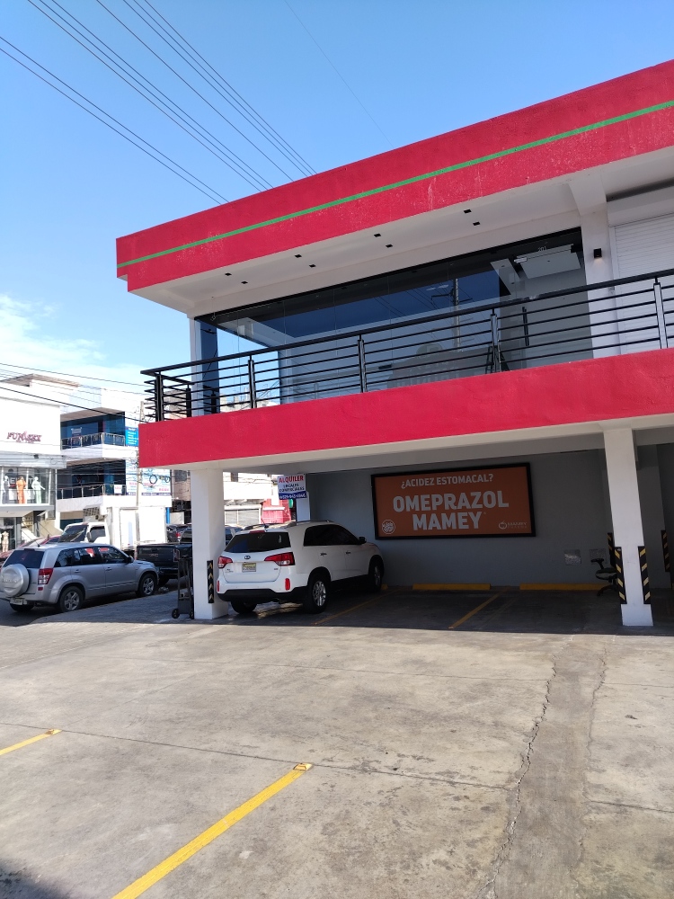 oficinas y locales comerciales - Alquiler local  Av. Venezuela Plaza Patrizo Santo Domingo Este Ens. Ozama