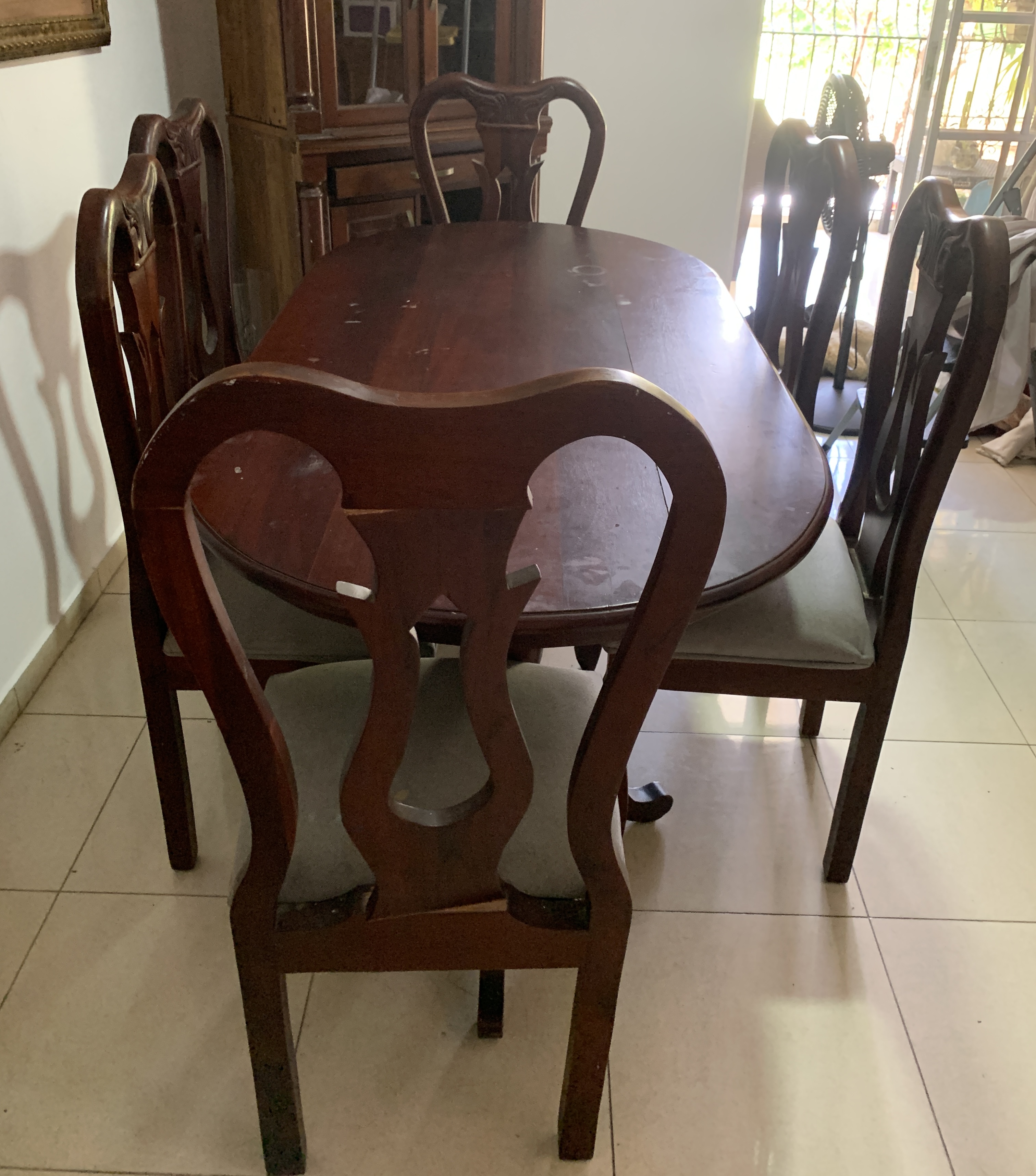 muebles y colchones - Vendo Juego de Comedor en caoba  4