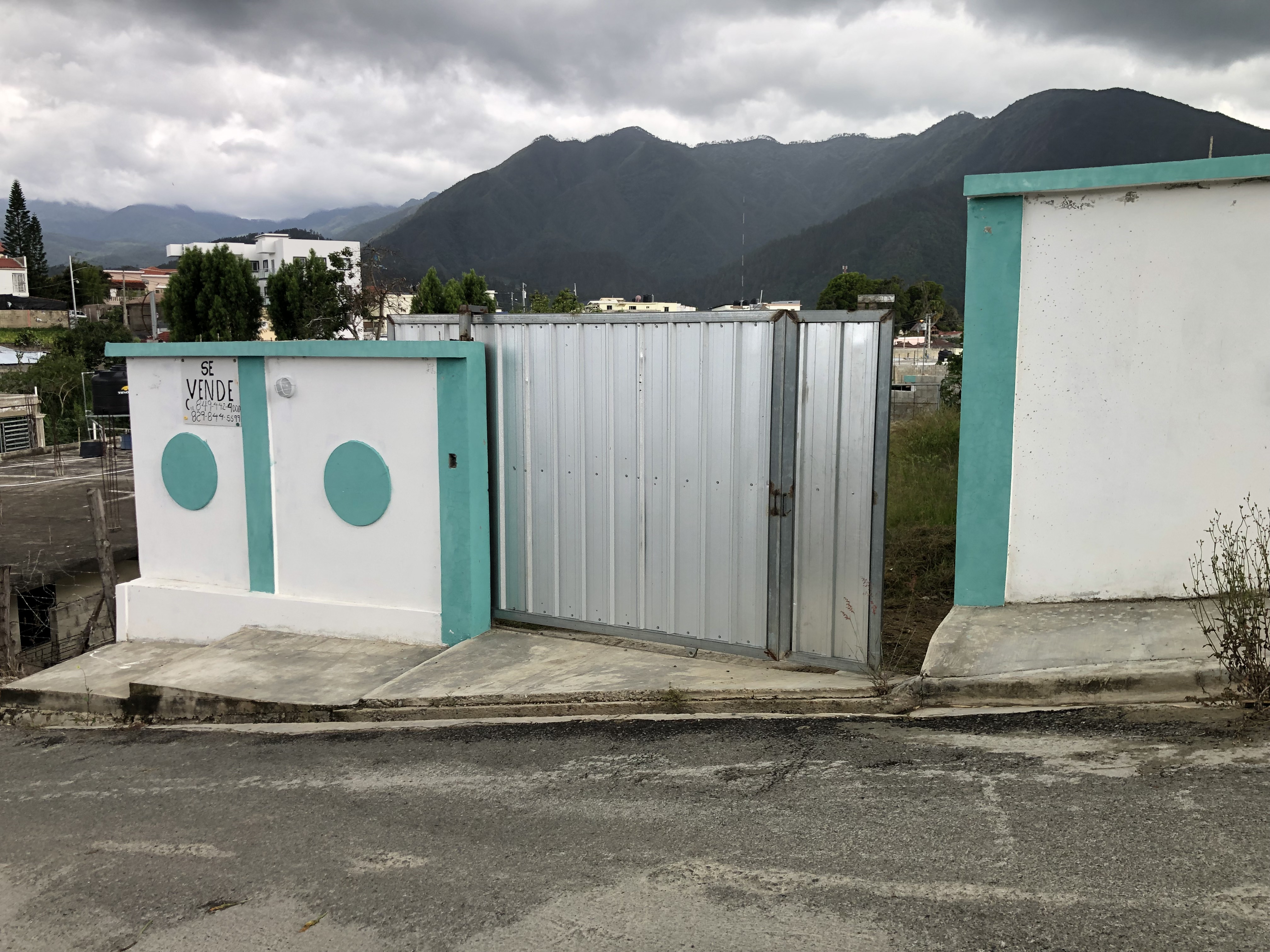 casas vacacionales y villas - En Constanza Lindo inmueble 1
